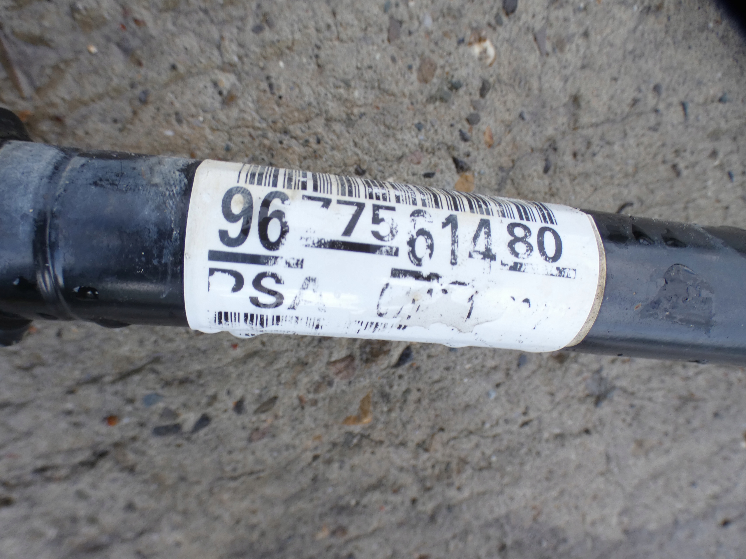 PEUGEOT 308 T10 1.2 THP semi-axis left 9677561480