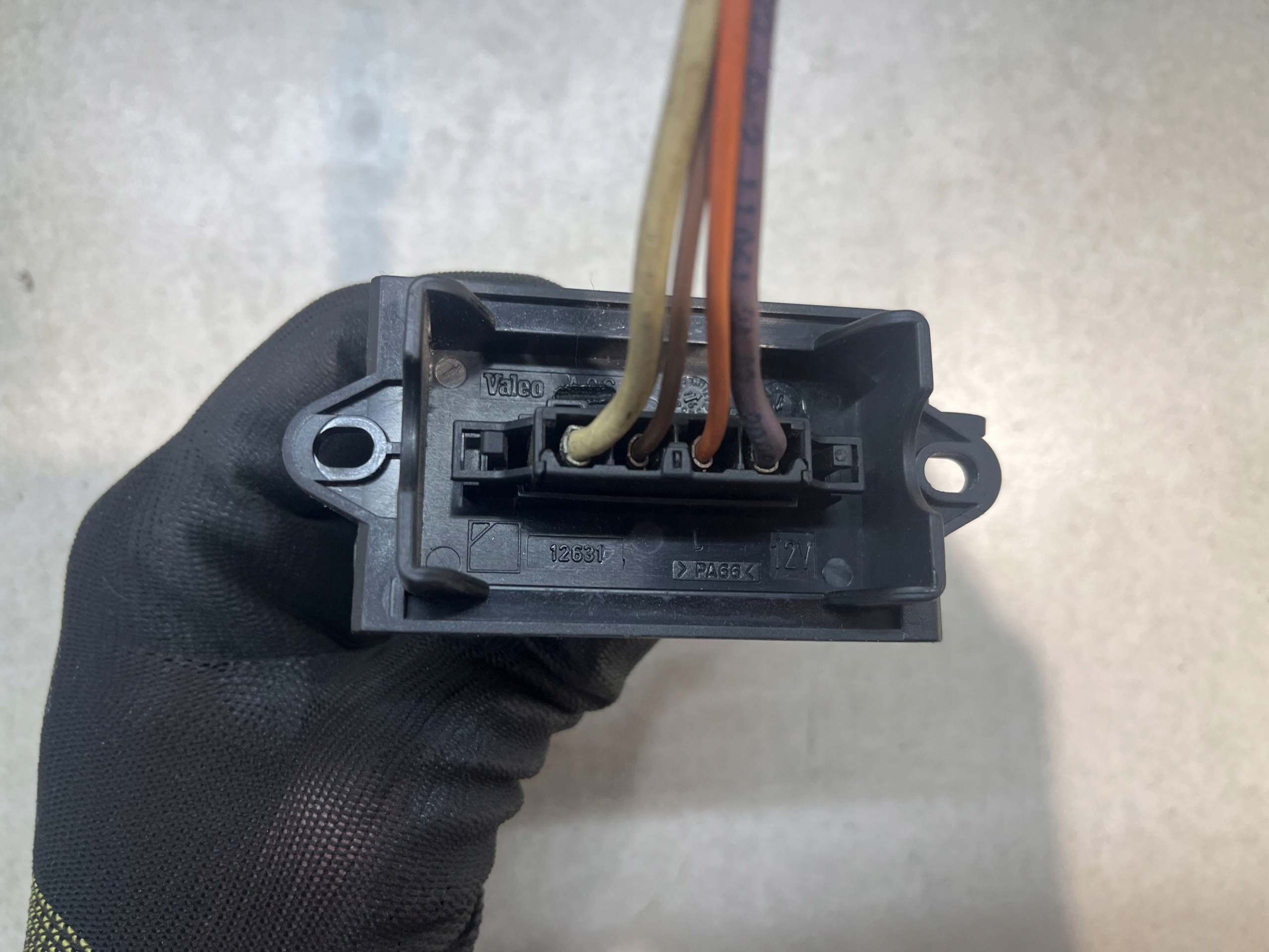resistor, rheostat, regulator OPORNICA CITROEN C3 1.4 HDI
