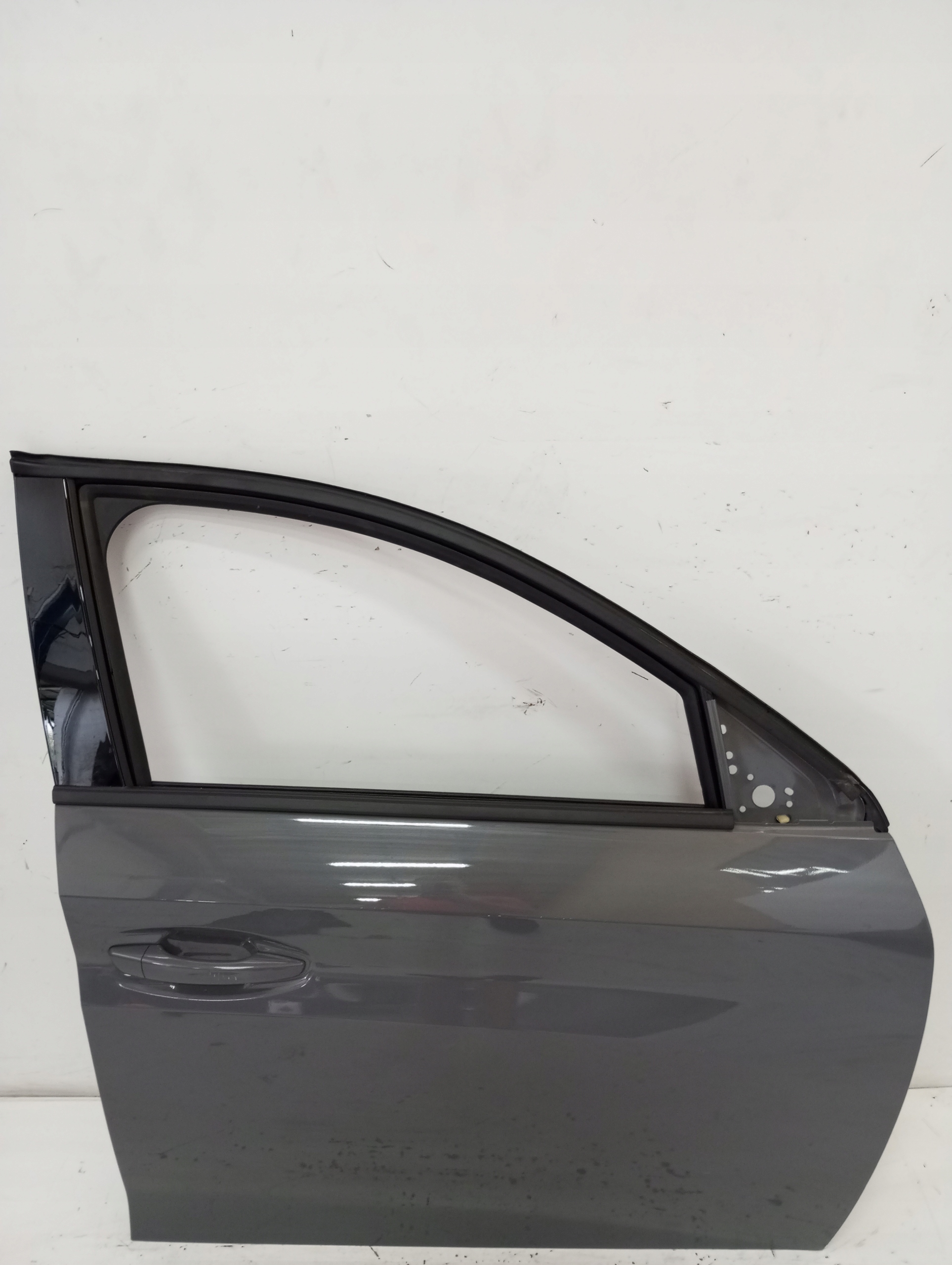 door right front PEUGEOT 208 24R BSZ