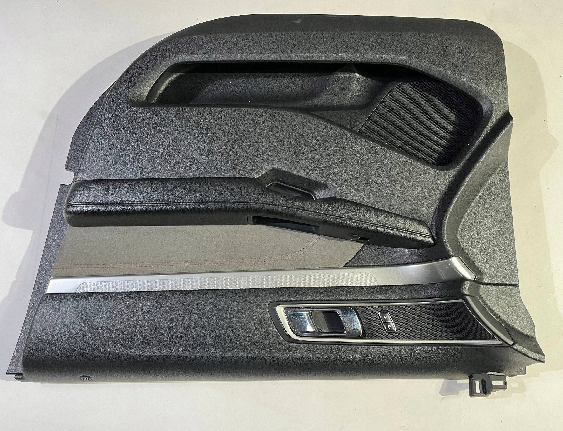 side panel upholstery door right front front Ford Explorer V 2016-2019