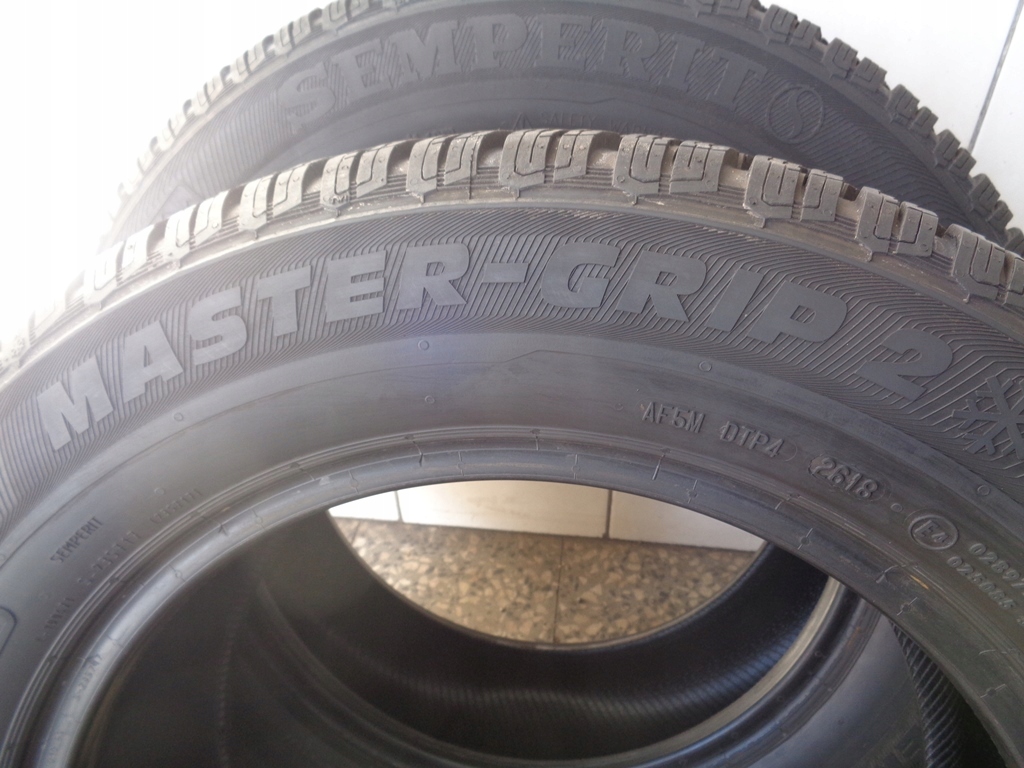 2x Zimowe SEMPERIT MASTER GRIP2 215/60R16 99H 8,5mm Szerokość opony 215 mm