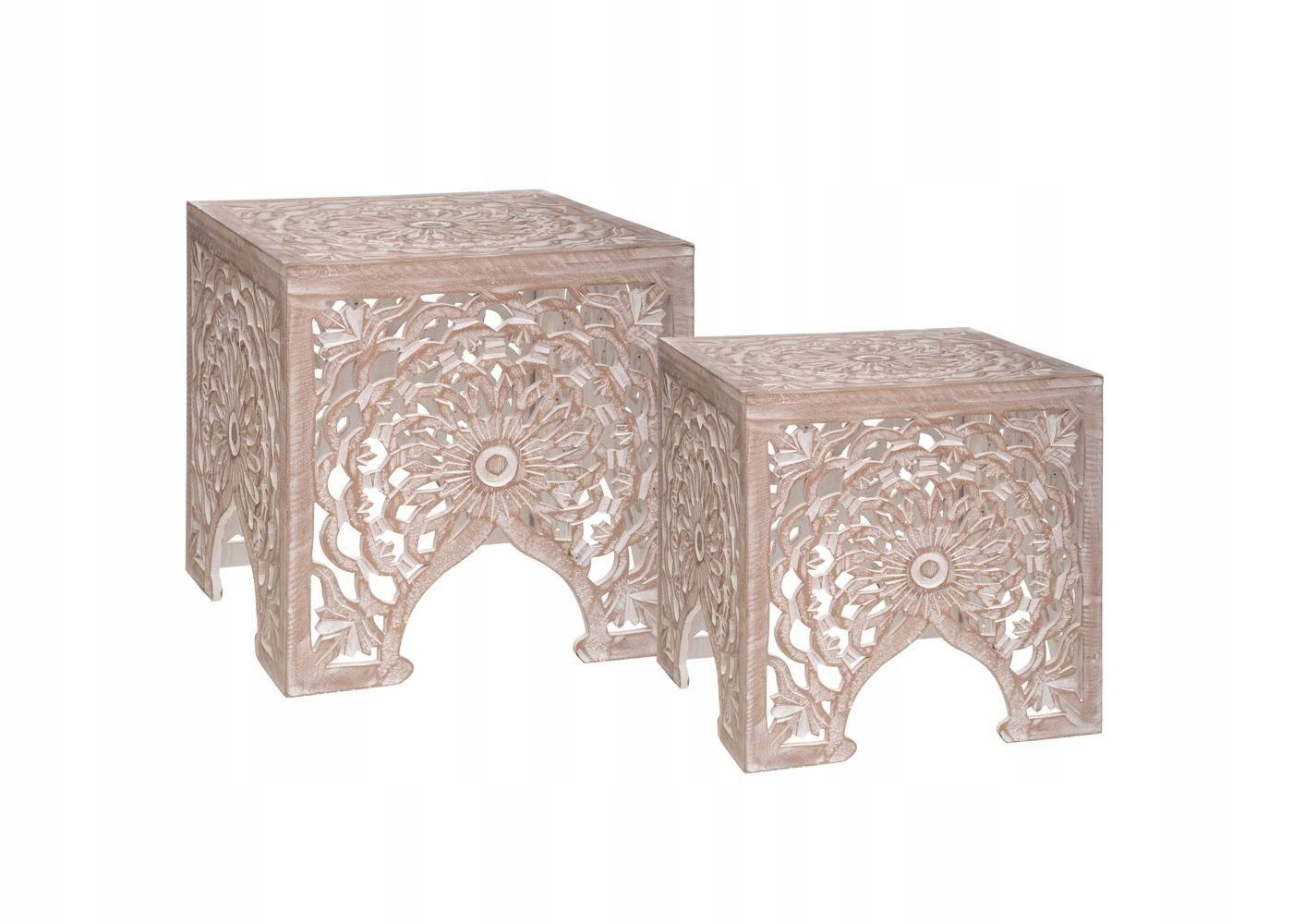 Pomocníky do obývačky konferenčný stolík dekoratívne boho