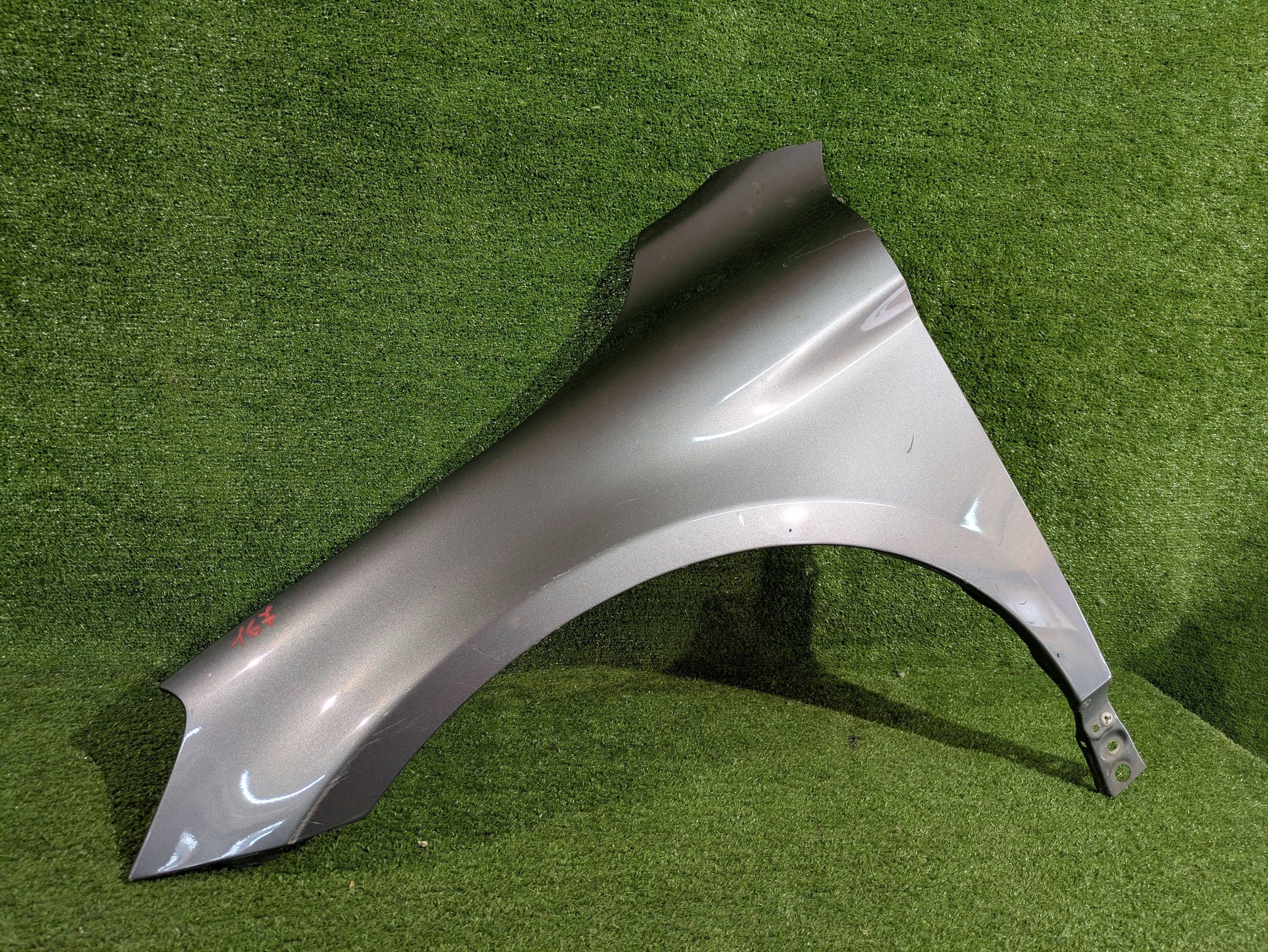 fender front left front VOLVO XC60 XC-60 and 08- NR.167