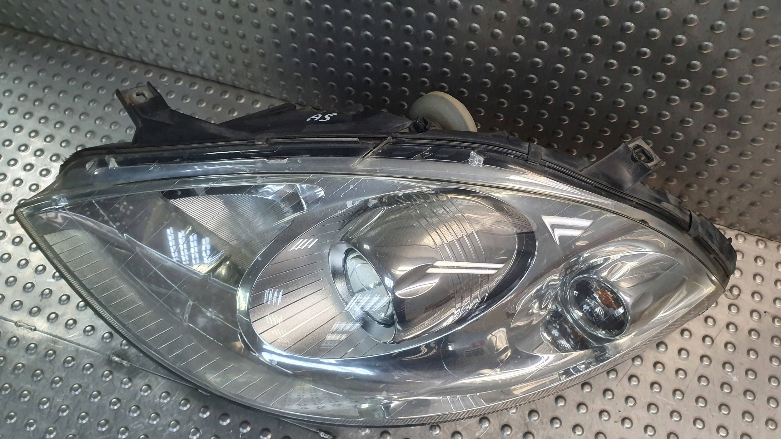 light front left MERCEDES A-KLASA W169 lens 04- 0301197211