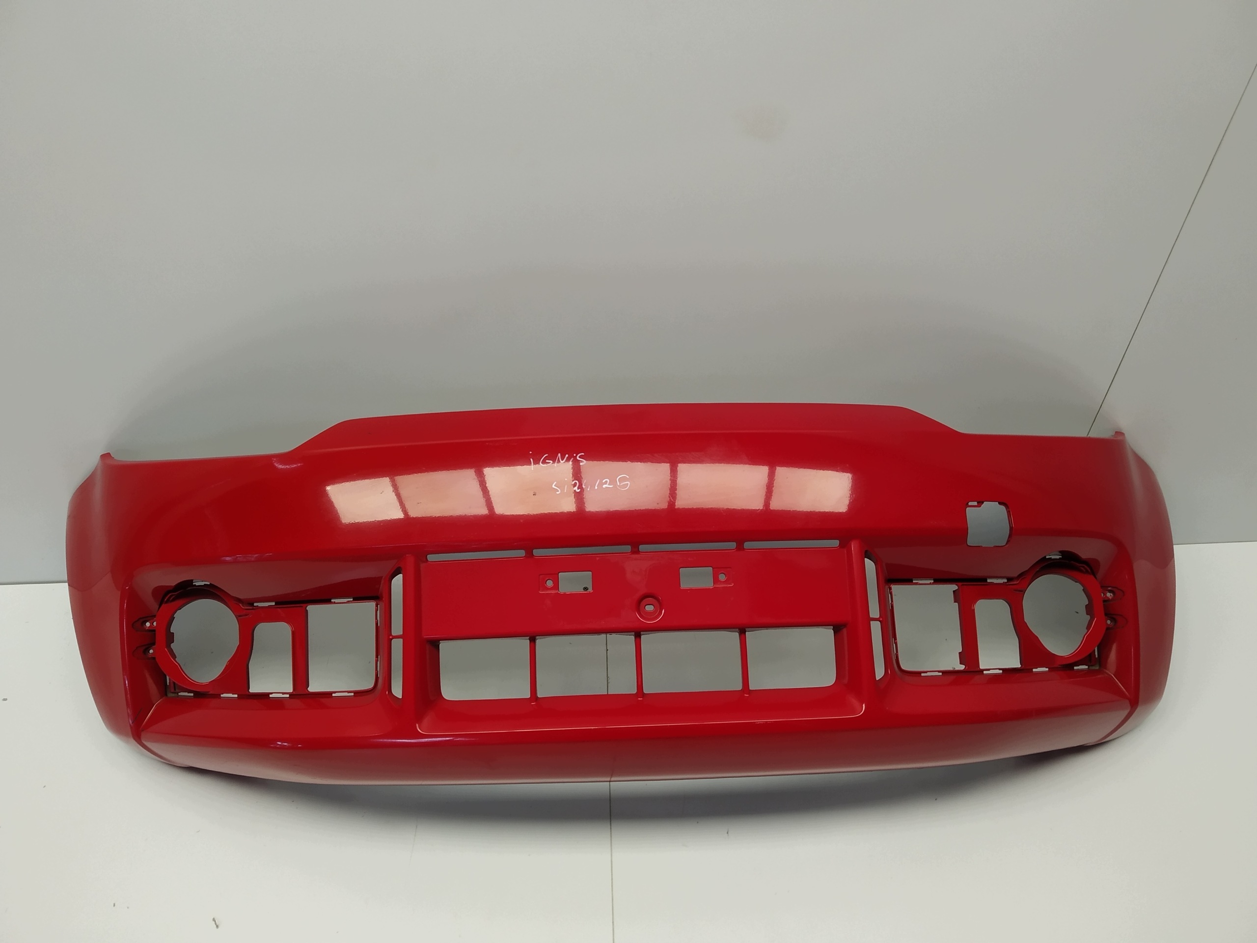 2016-2020r Suzuki Ignis III bumper front original red 71711-62R