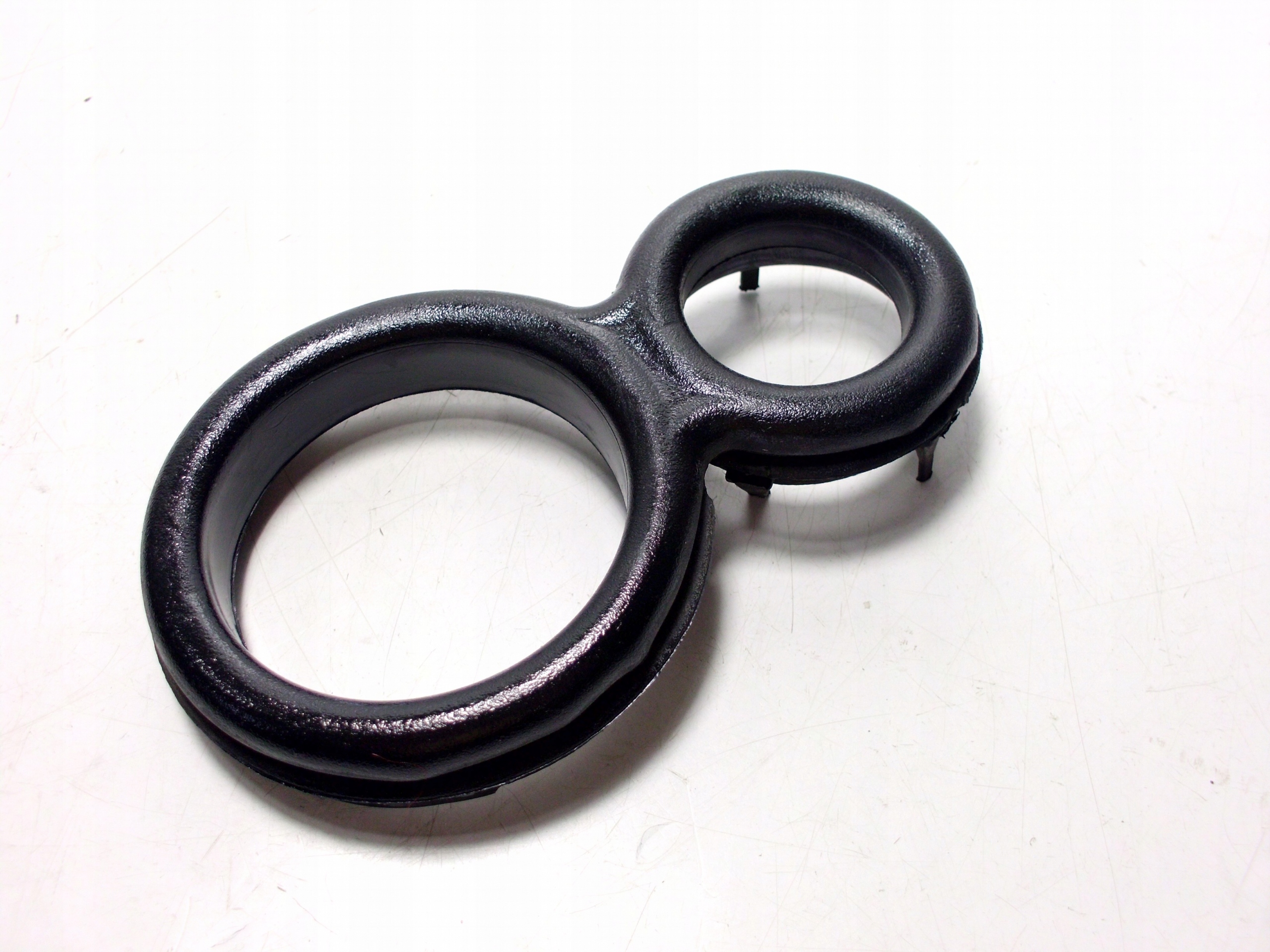 HYUNDAI КУПЕ ТИБУРОН1r УЩІЛЬНЮВАЧ ГУМА ФАРИ ЛІВ.