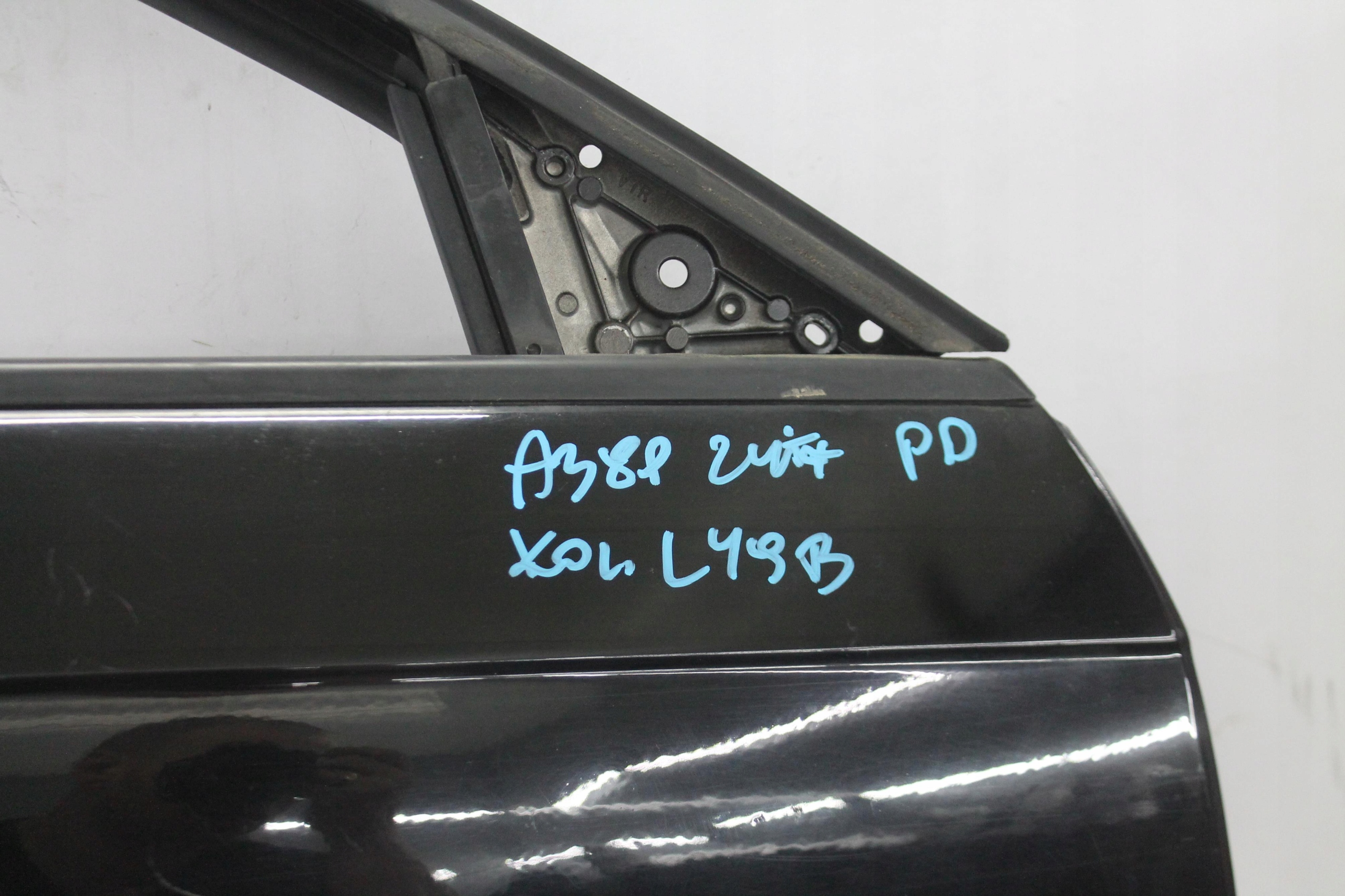 door right front front AUDI A3 8P of wheels. LY9B 08-13