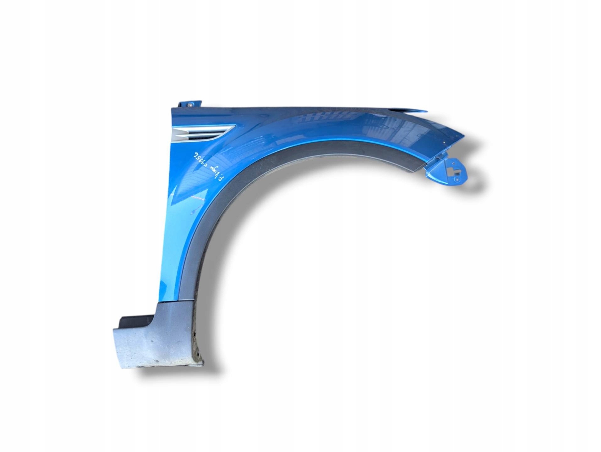 fender front right side Ford Kuga 2010 8V41-16015-A