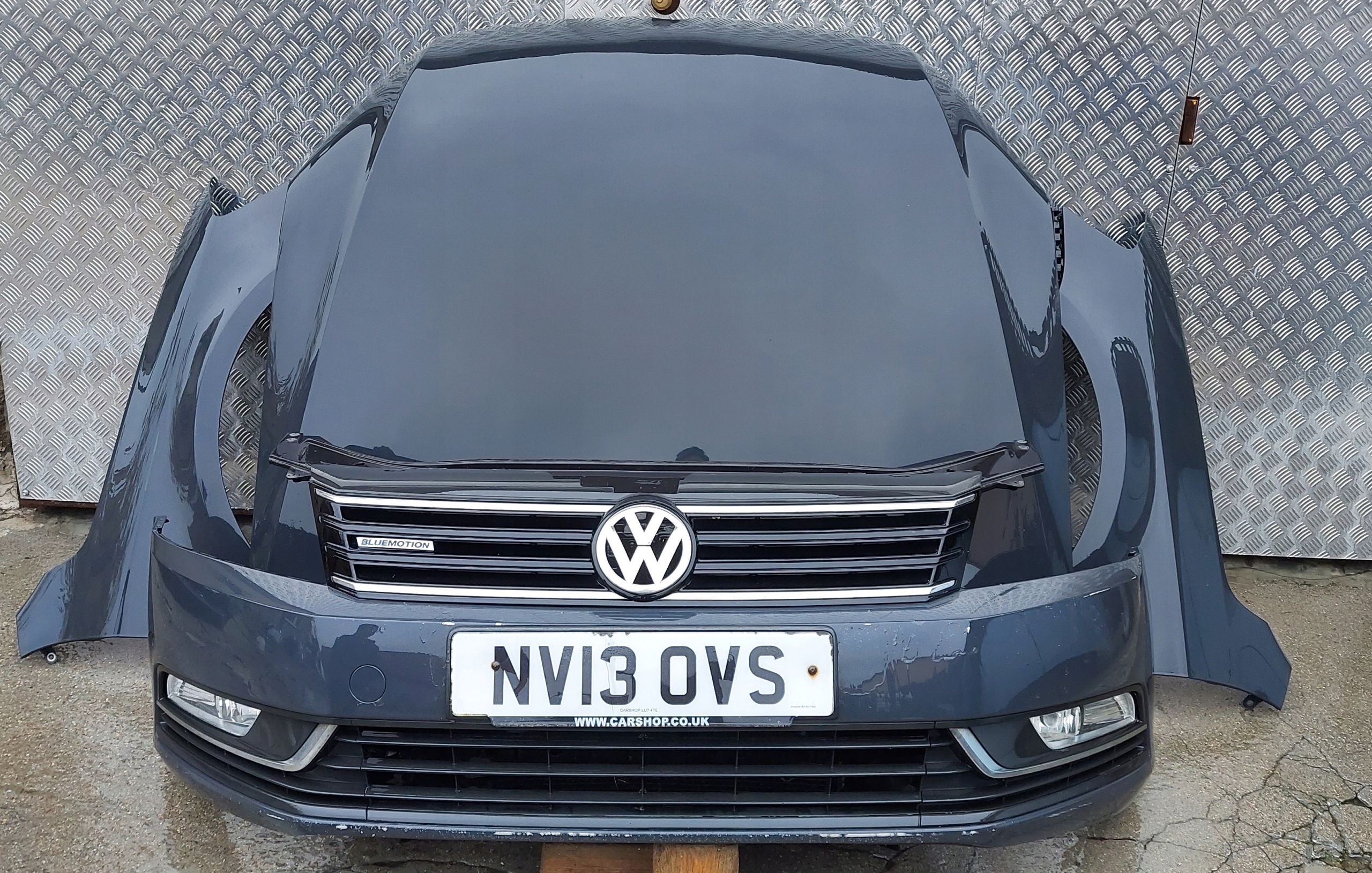 Capot VW PASSAT B7 LAK: LI7F
