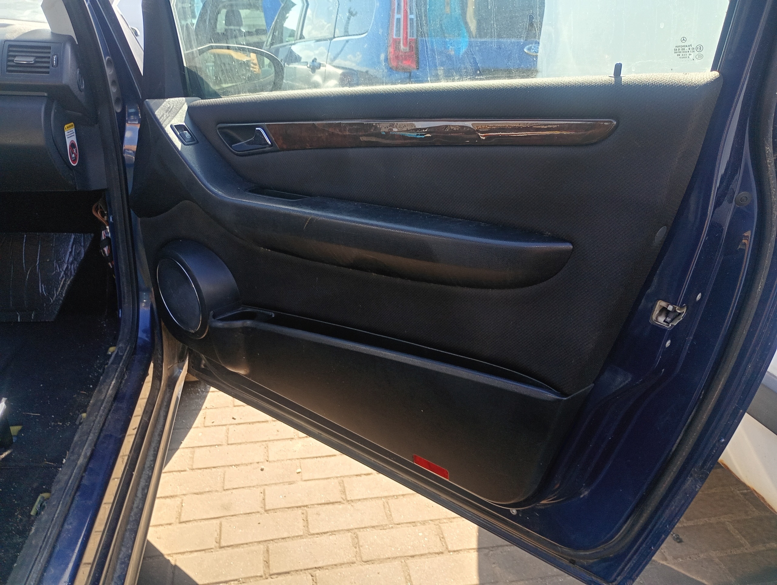 upholstery side right front Mercedes A-KLASA W169 04-12