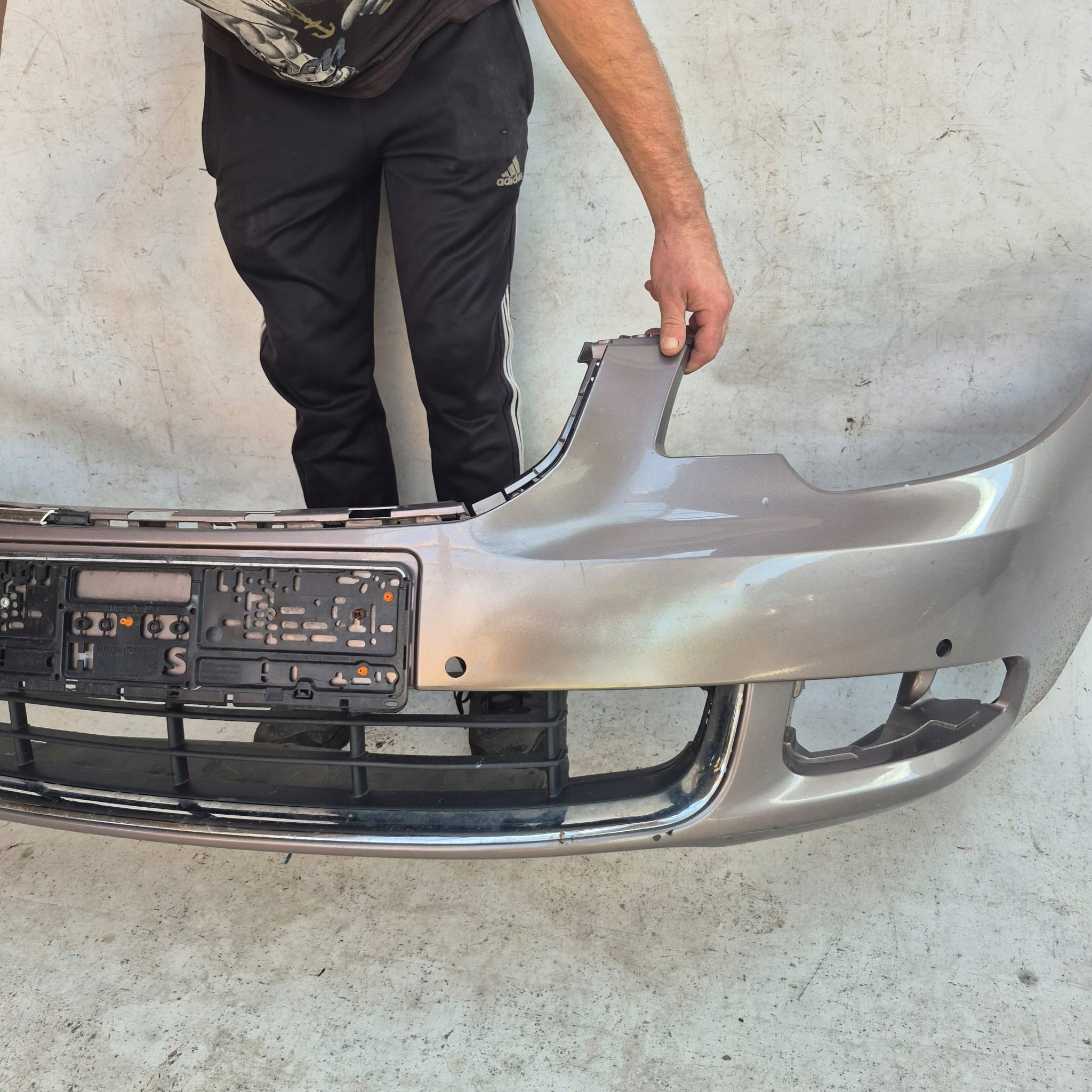 SKODA SUPERB II 2 08-13 bumper front front PDC