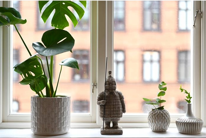 DONICZKA CERMICZNA KREMOWA/BIAŁA OSŁONKA 17X18,5 Marka inna