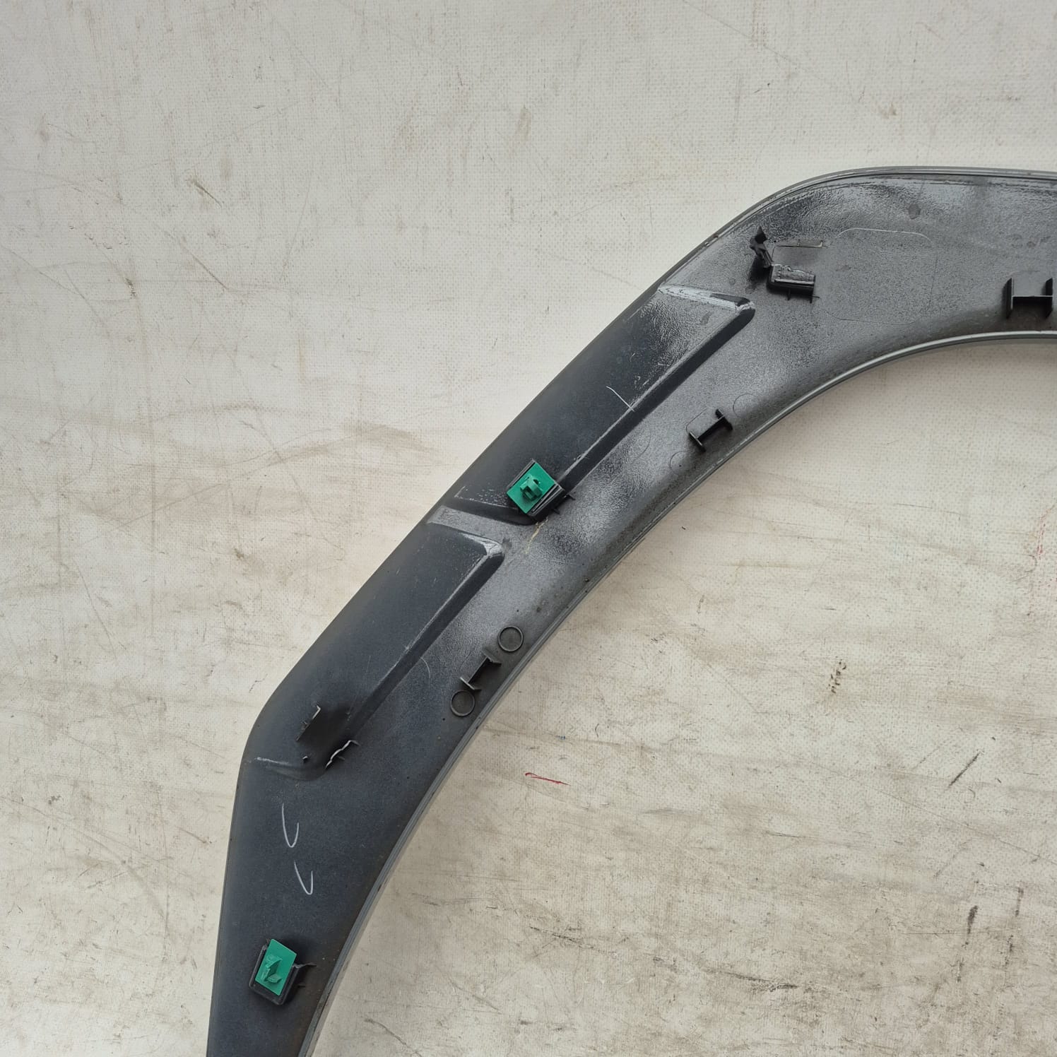 HYUNDAI TUCSON IV 4 20-> moulding cap left front