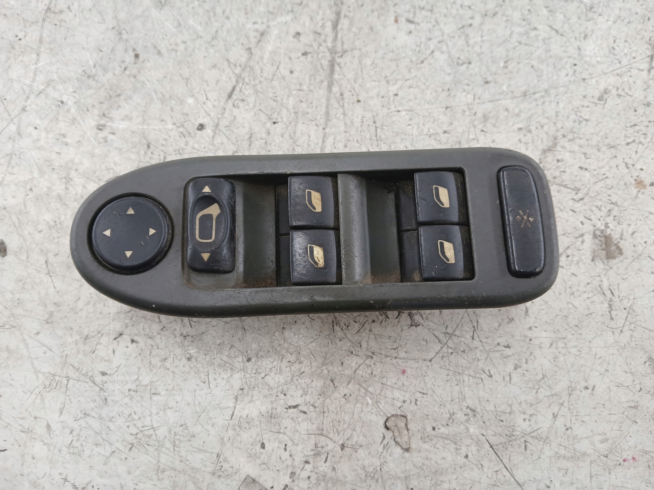CITROEN C5 a PANEL okna levý předek řidičů 96326945ZJ