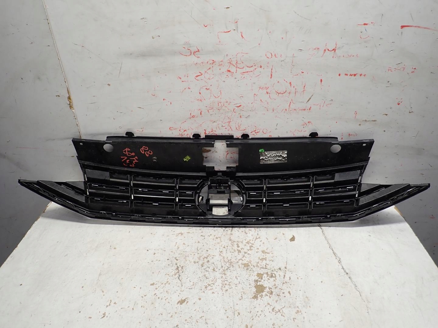 Grill VW PASSAT B8 LIFT 2019 3G0853651DJ