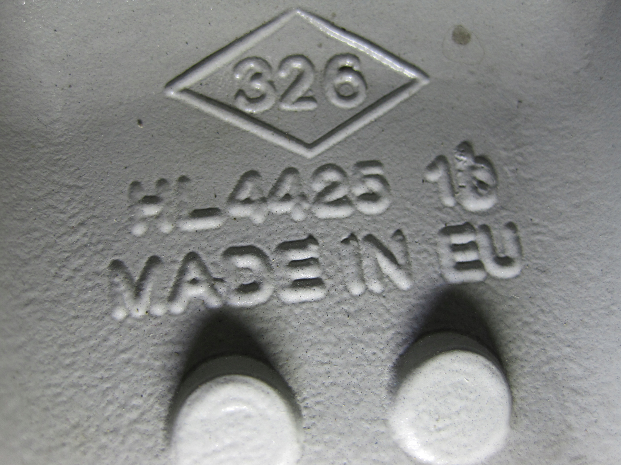 disk hliníkový RENAULT TWINGO II 8200681855 R16