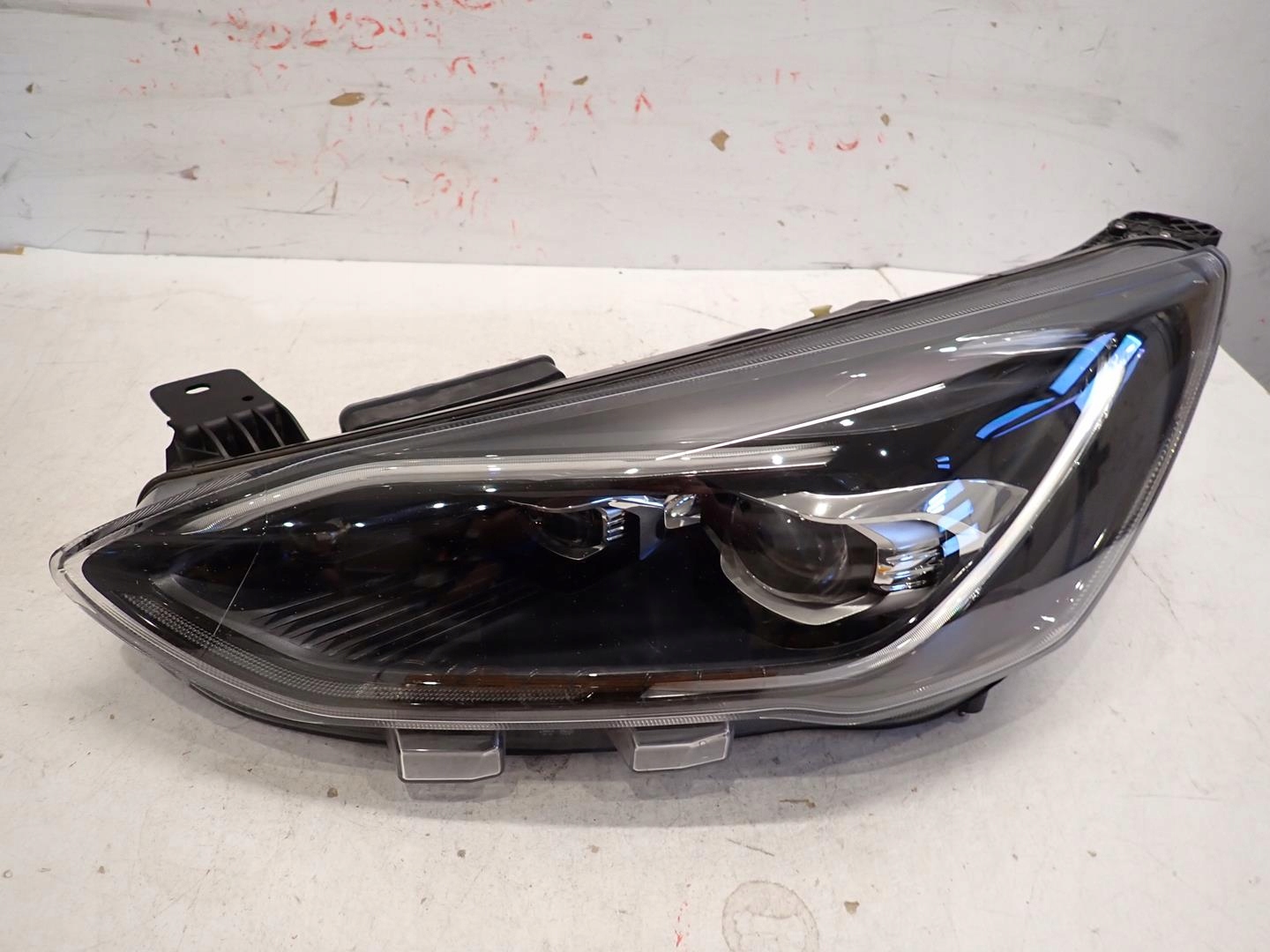light front left FORD FOCUS MK4 2018- FULL LED JX7B-13E017-AF