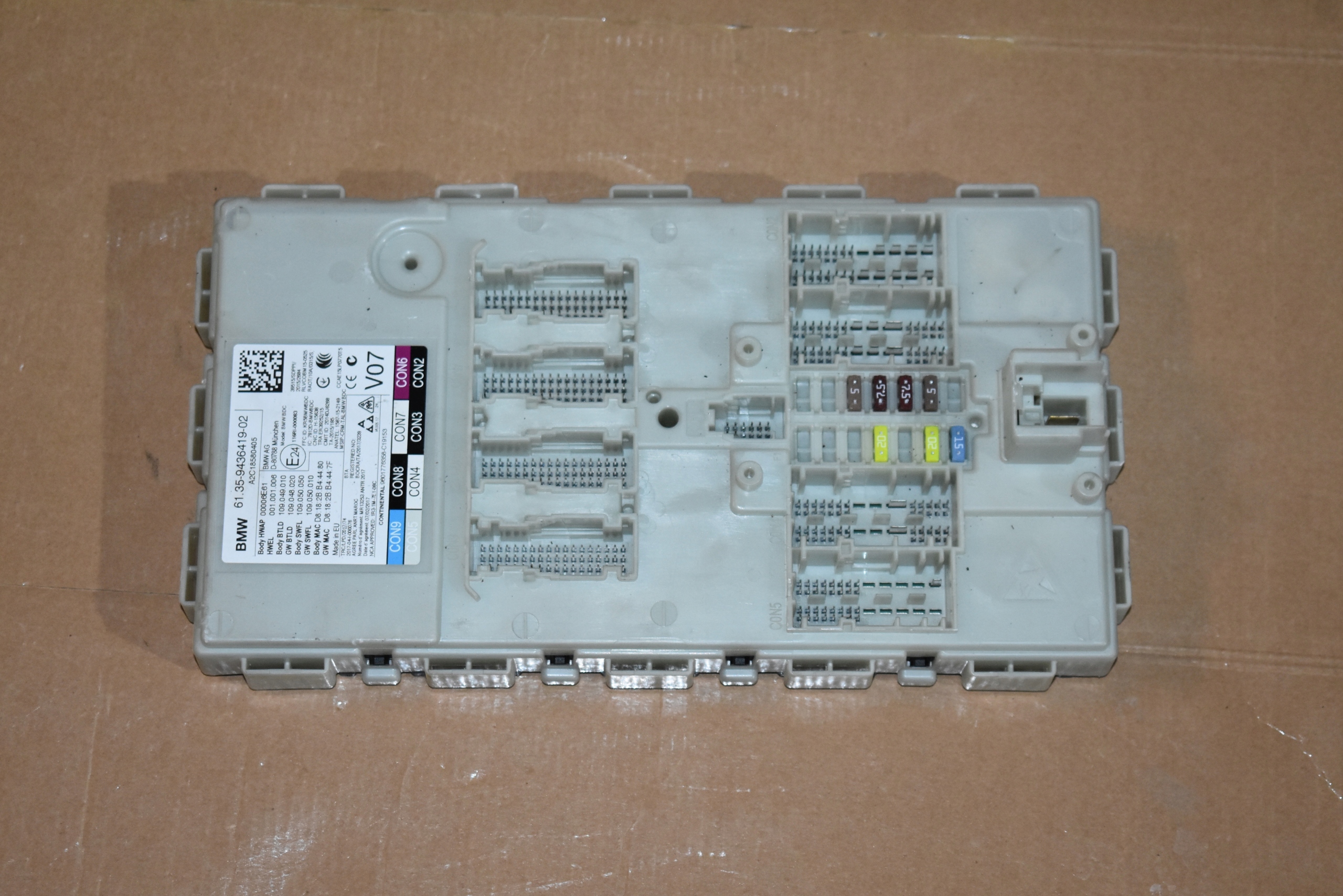 IDEALNY Unité commande confort BMW G01 G02 1