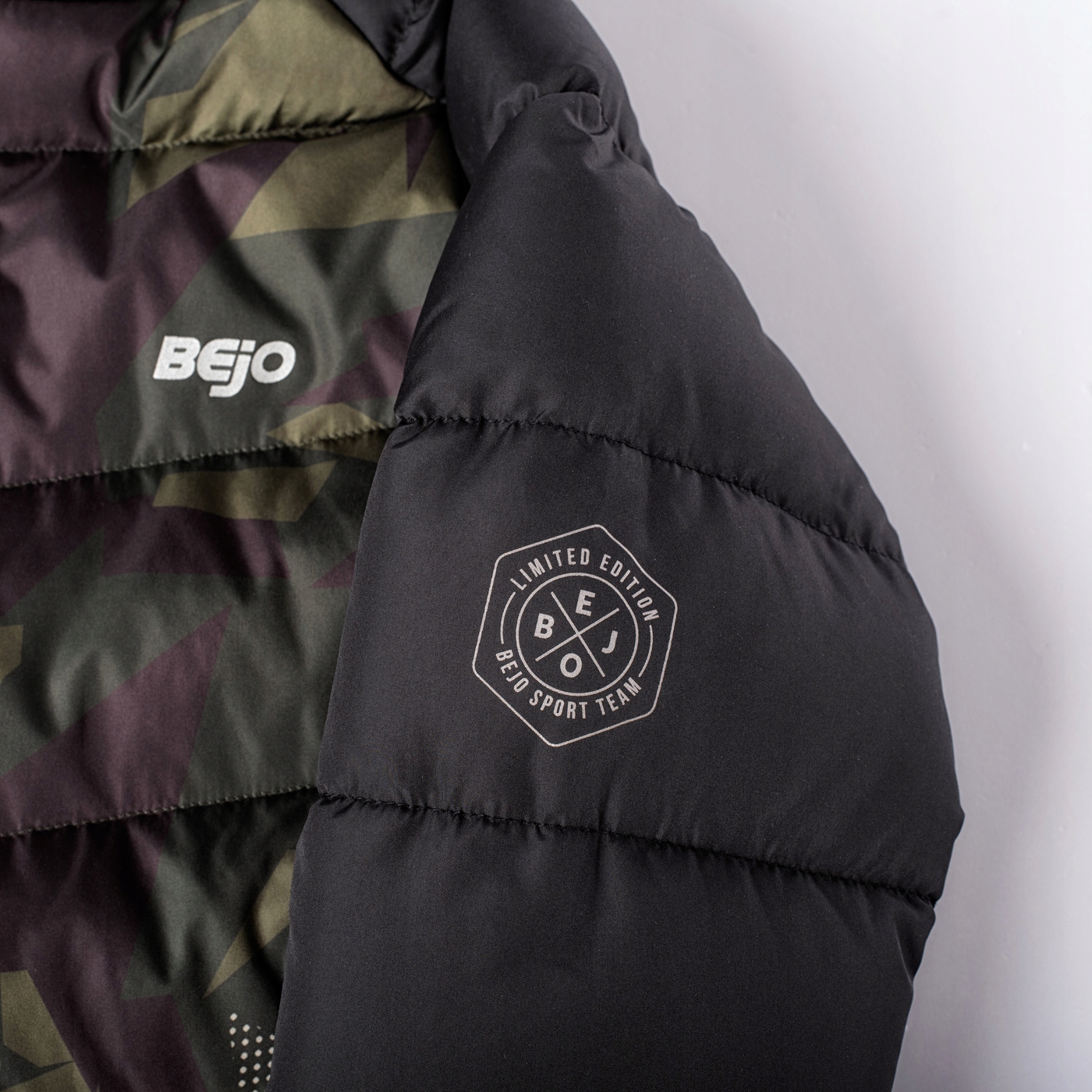 Dziecięca Kurtka pikowana BALDEY JRB 164 Materiał dominujący poliester