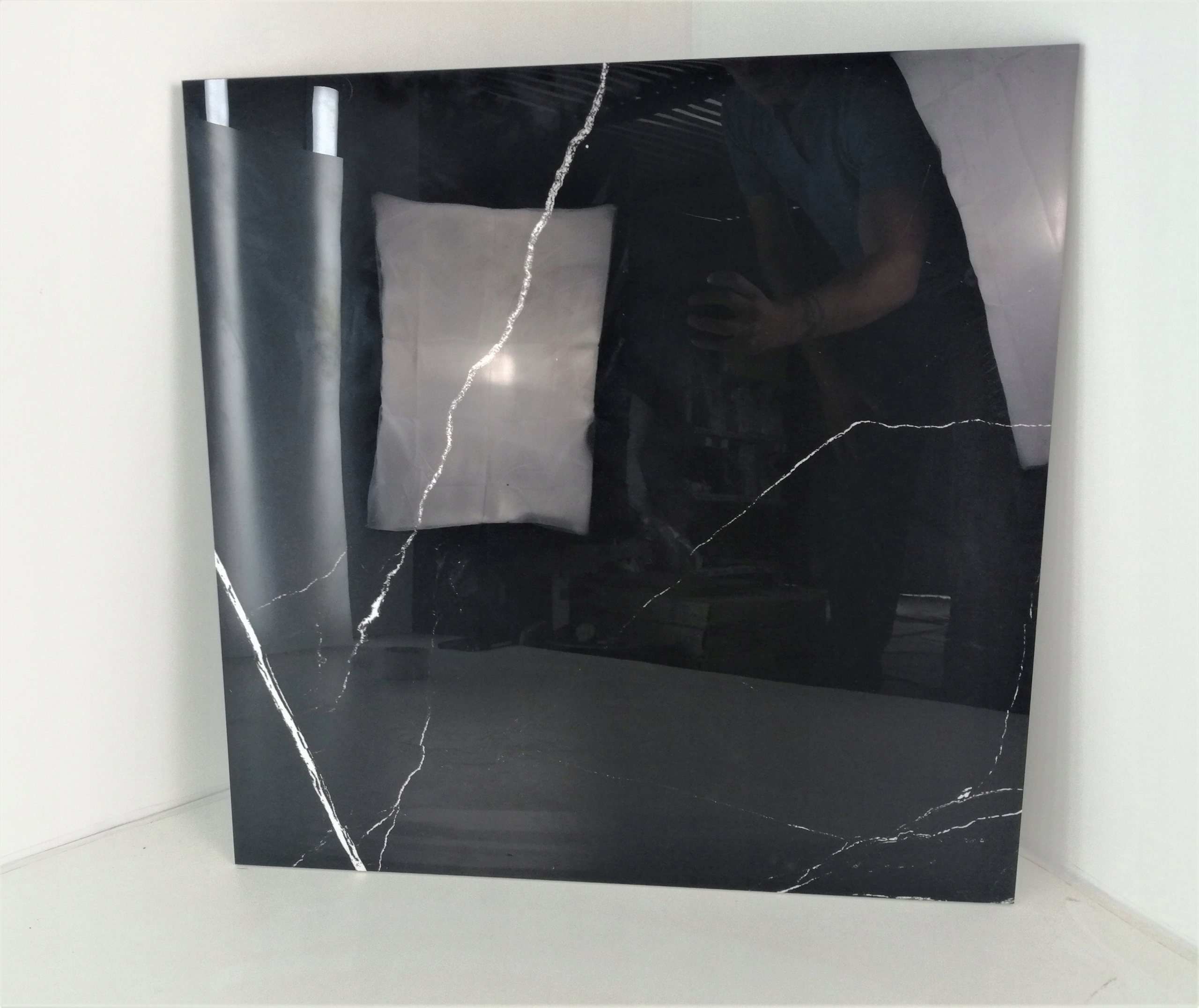 Gres MARKINIA SILVER HIGH GLOSSY 60x60 Gatunek 1 Typ gres