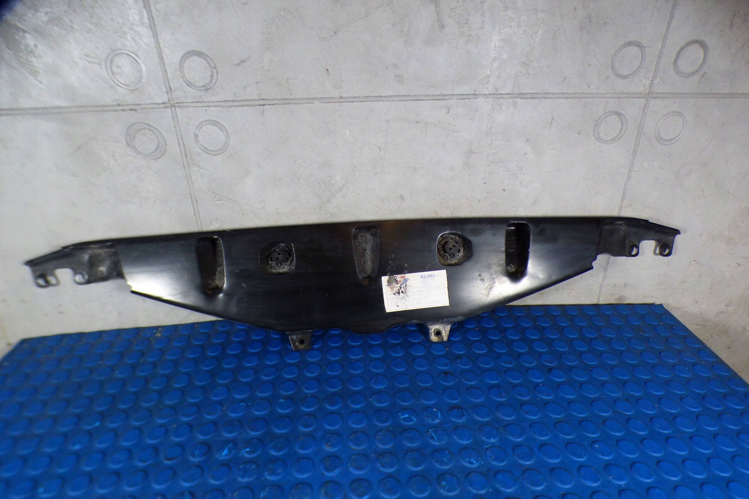 BMW 5 F10 wall support front 720689 original st.BDB