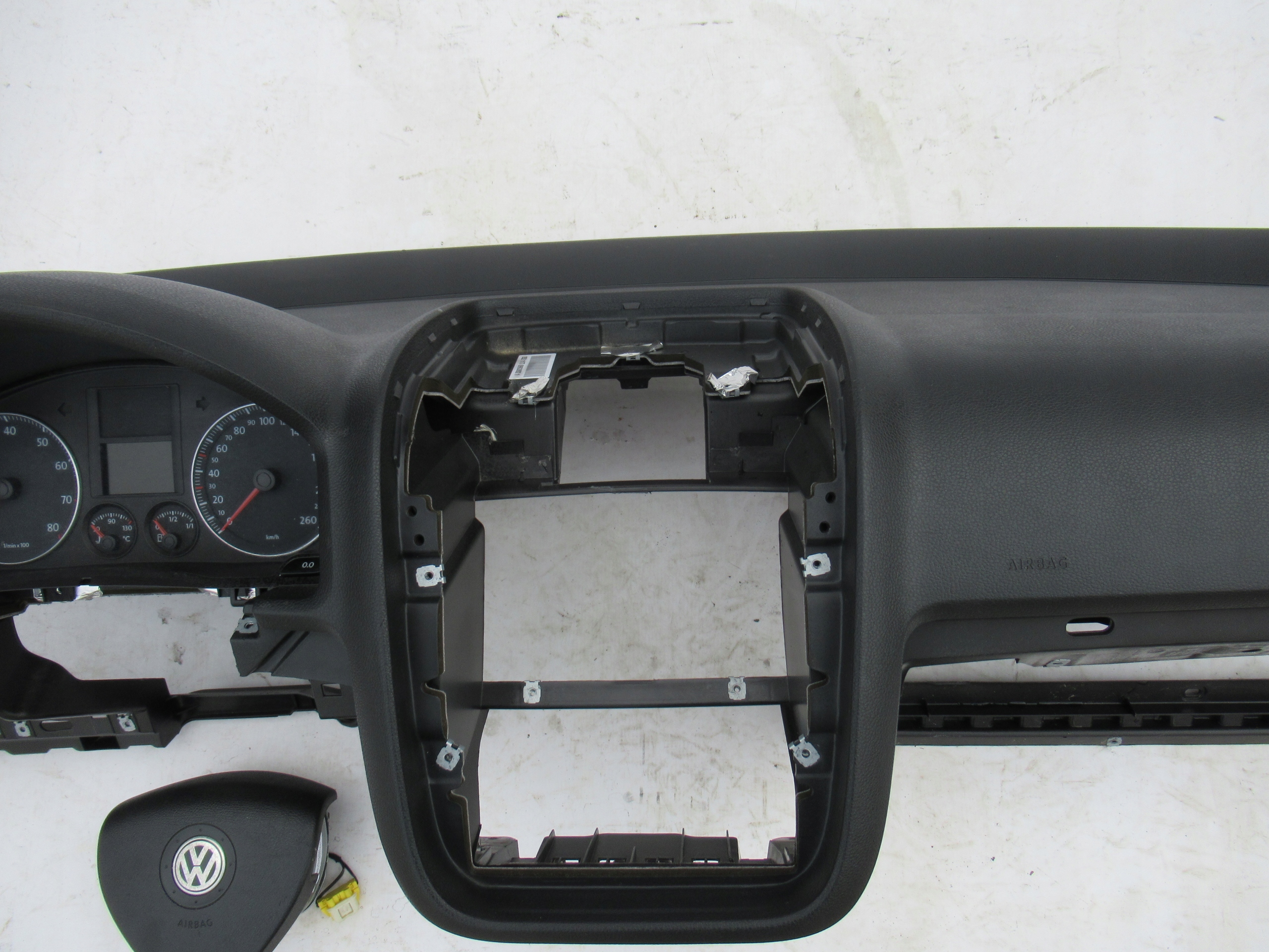 dashboard console airbag VW GOLF V 5