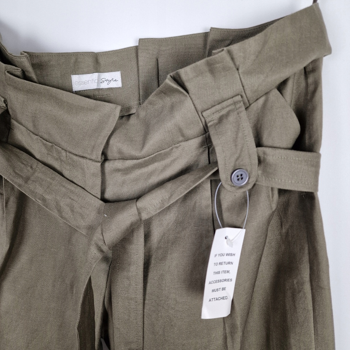 ESSENTIDAL STYLE NOWE LNIANE SPODNIE r.40 Kolor zielony