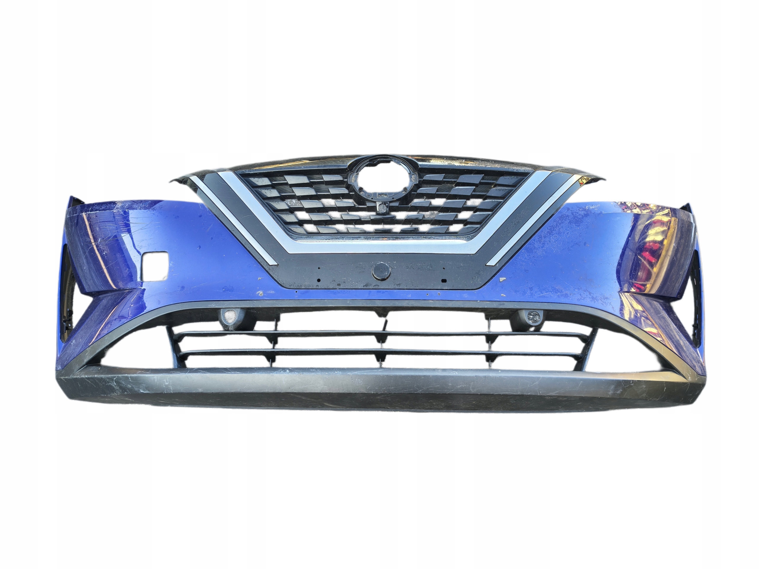 NISSAN QASHQAI III J12 zderzak 62026-6UA0H z grillem i kratą 62026-6UA0A