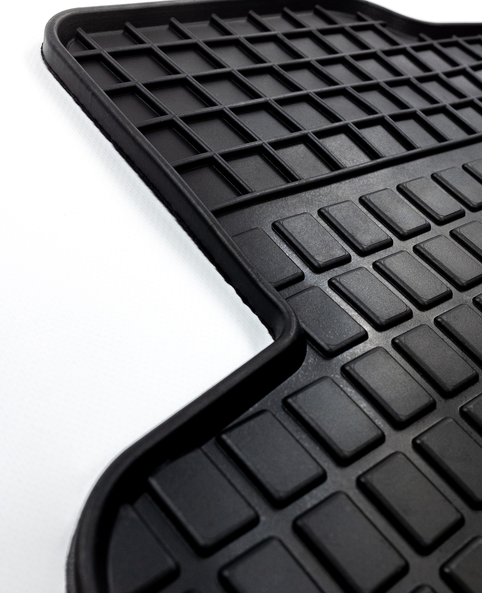 HYUNDAI i30' dywaniki gumowe NA WYMIAR ORG Numer katalogowy producenta 13152041523