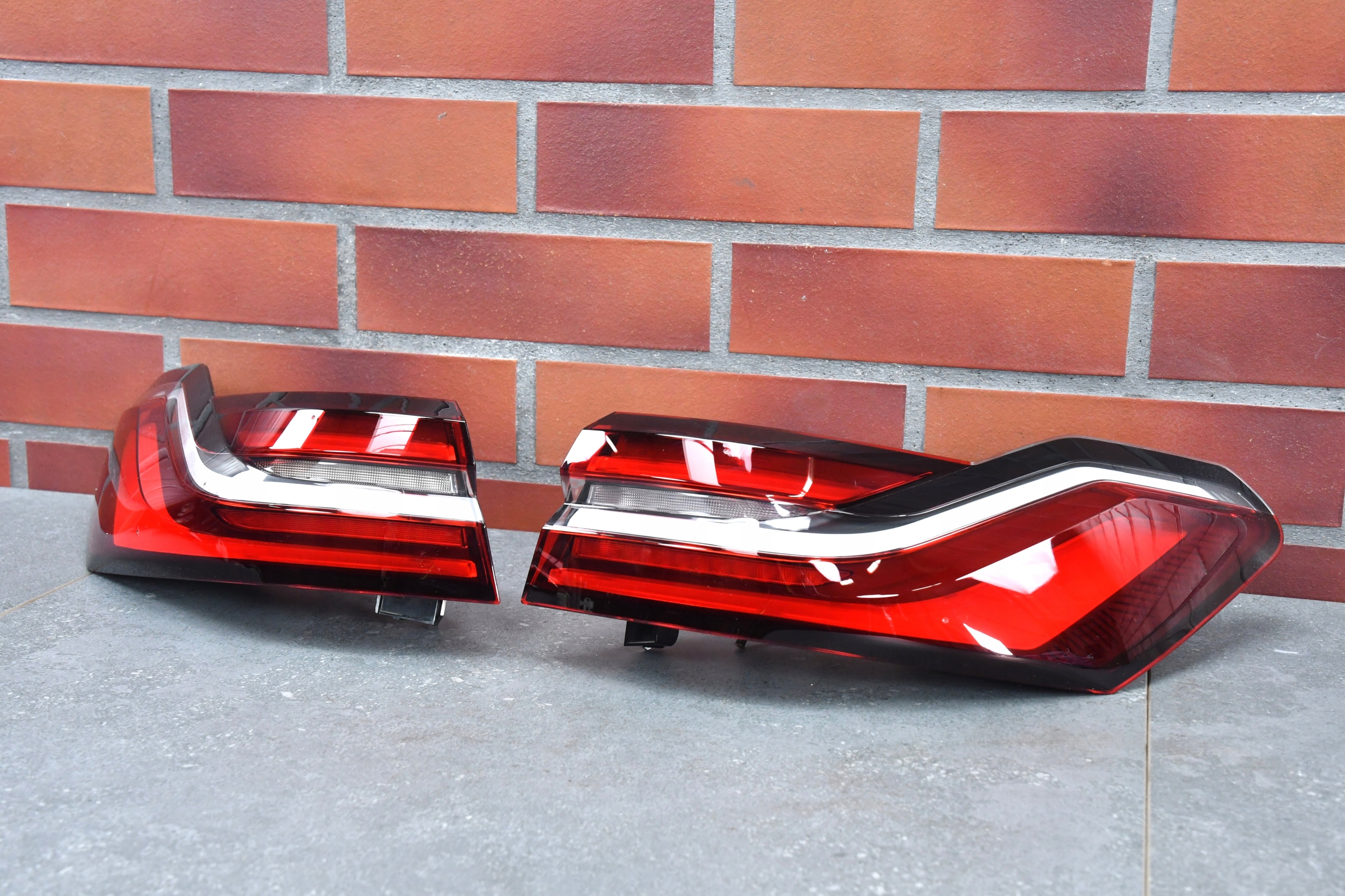 lights rear part rear. left right light BMW 5 G61 4170km