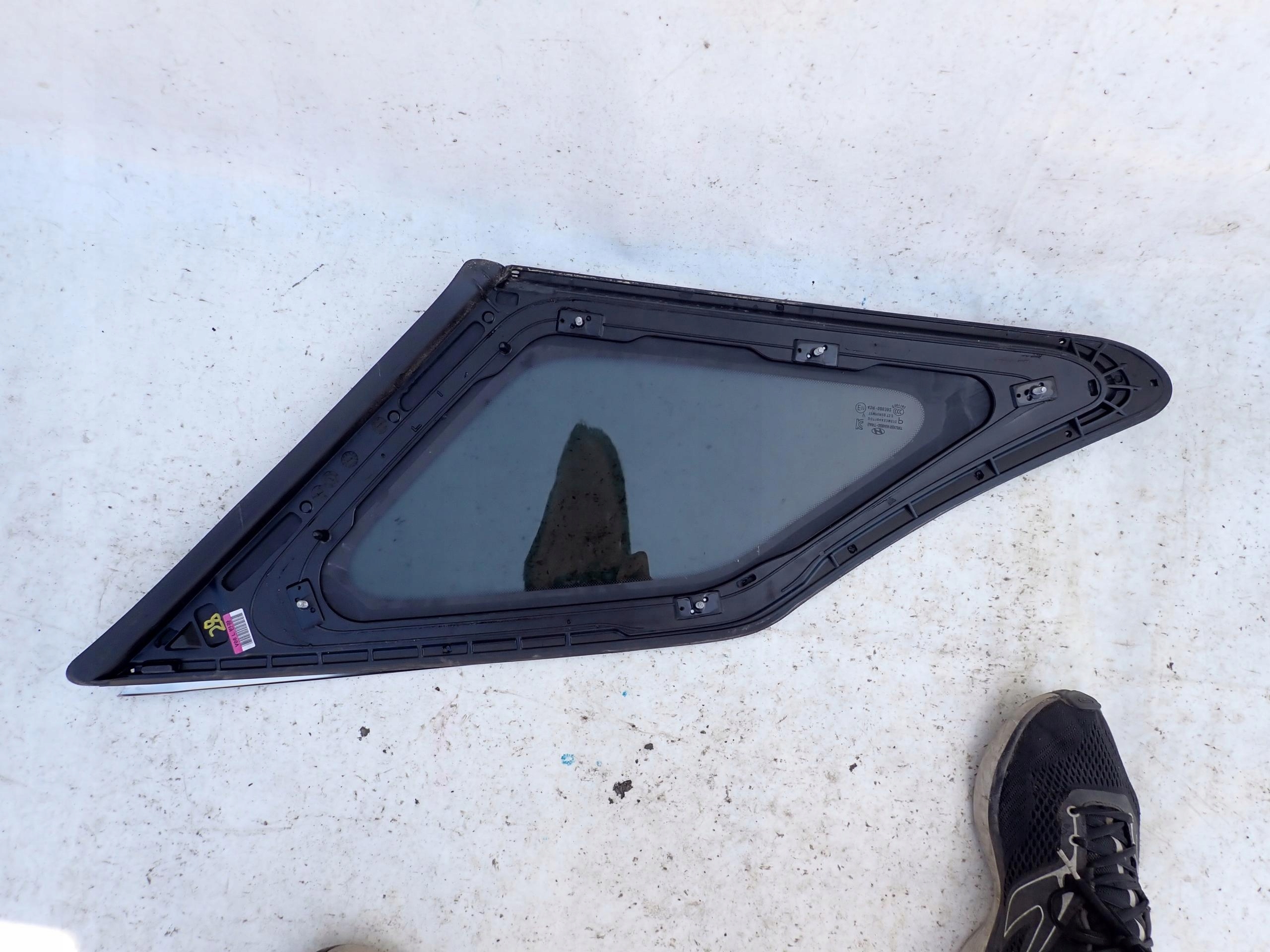 HYUNDAI I40 KOMBI 11- window bodywork left rear part
