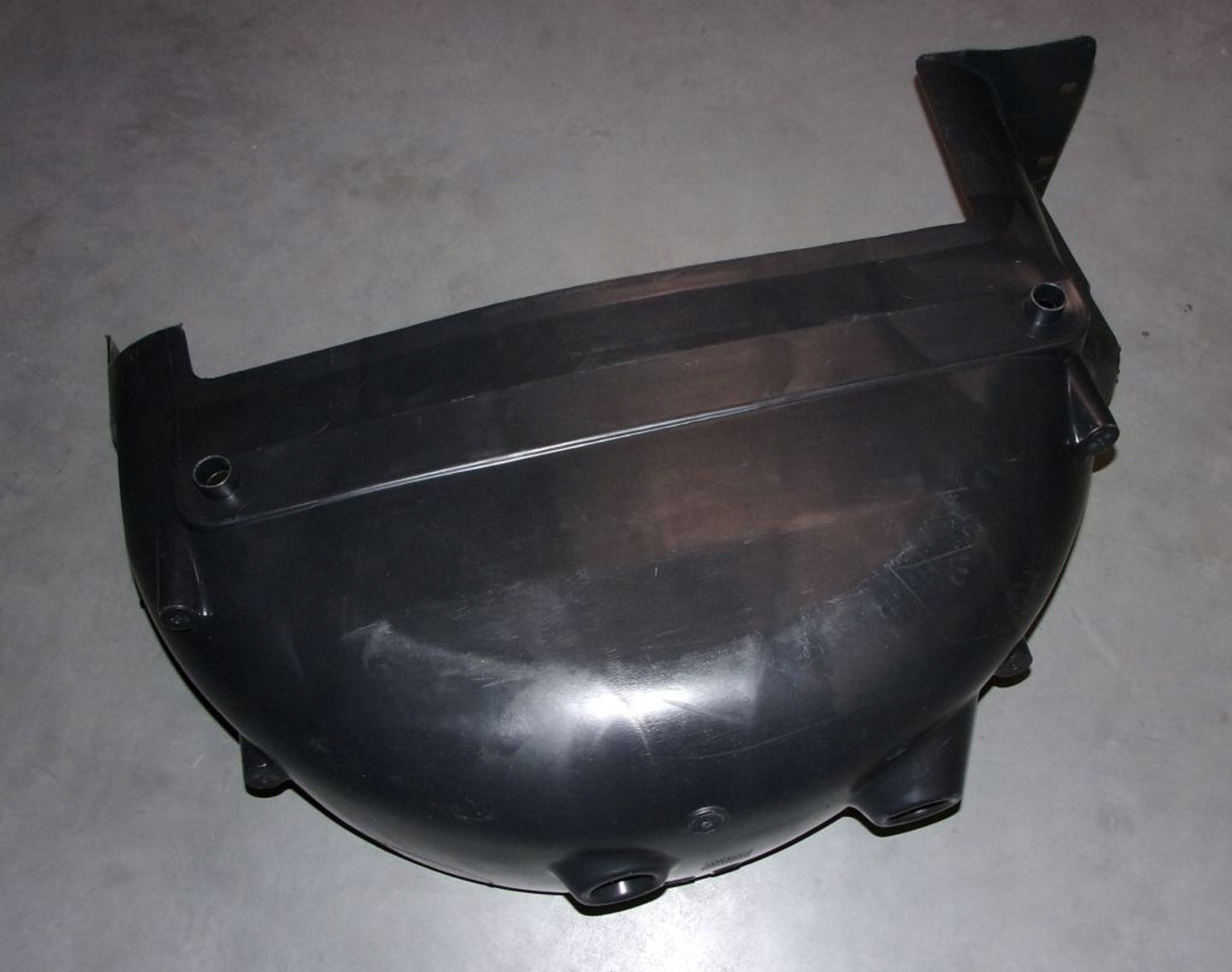 NADKOLE R TRAFIC III LEWY TYŁ Numer katalogowy części 767499731R