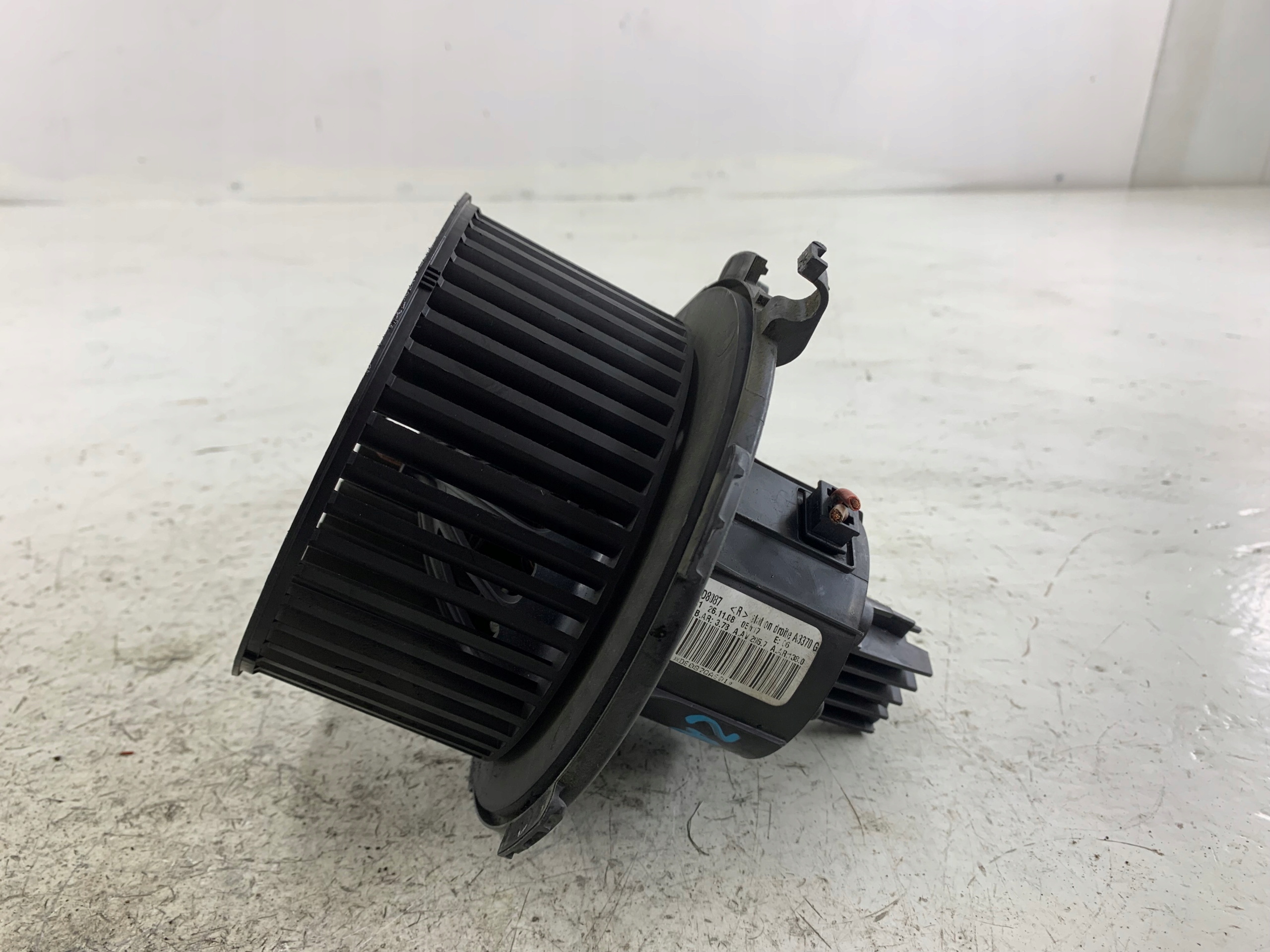 OPEL ZAFIRA B heating air conditioning devices D8087