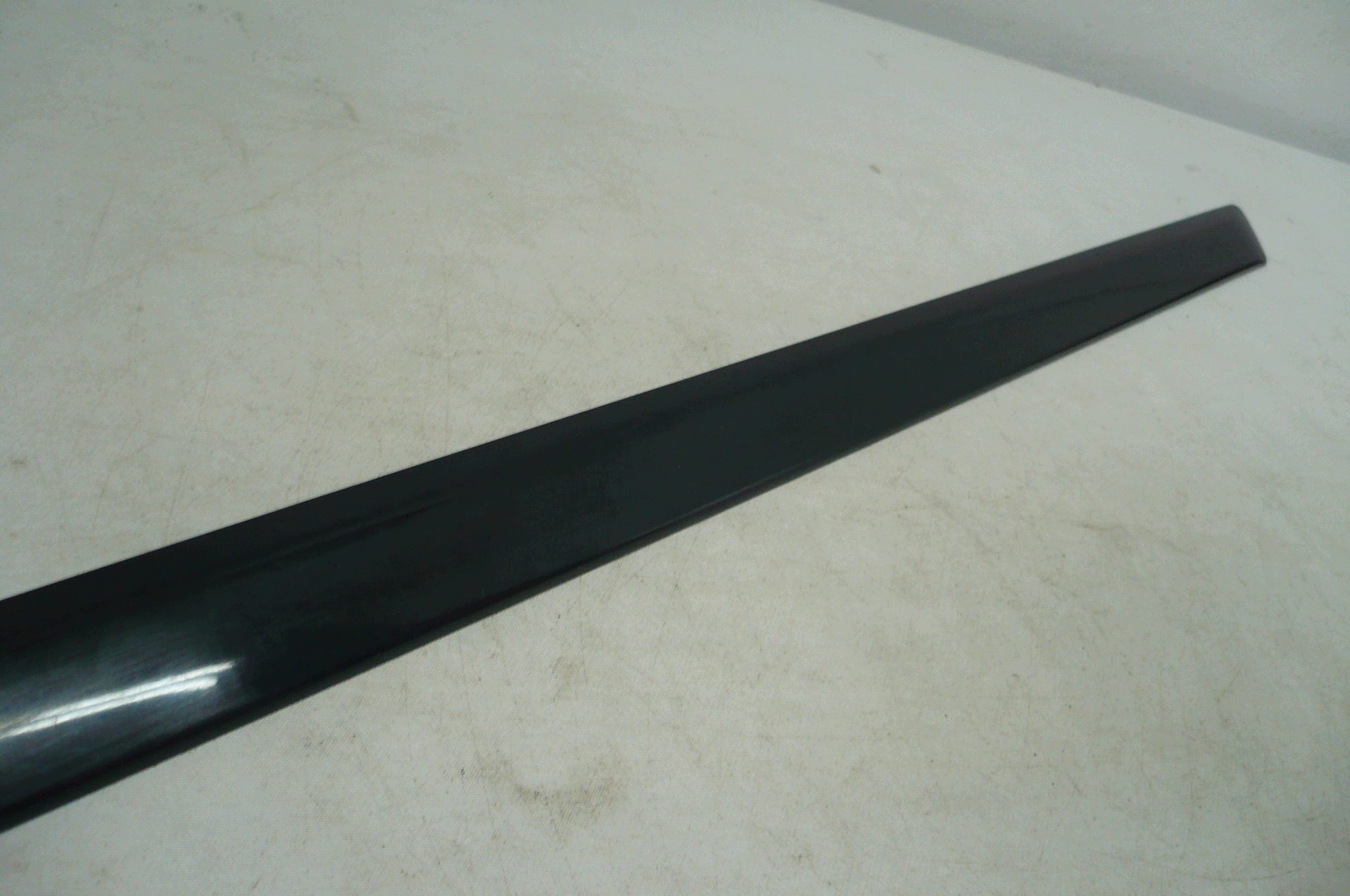 AUDI A4 B6 B7 moulding door right front central original