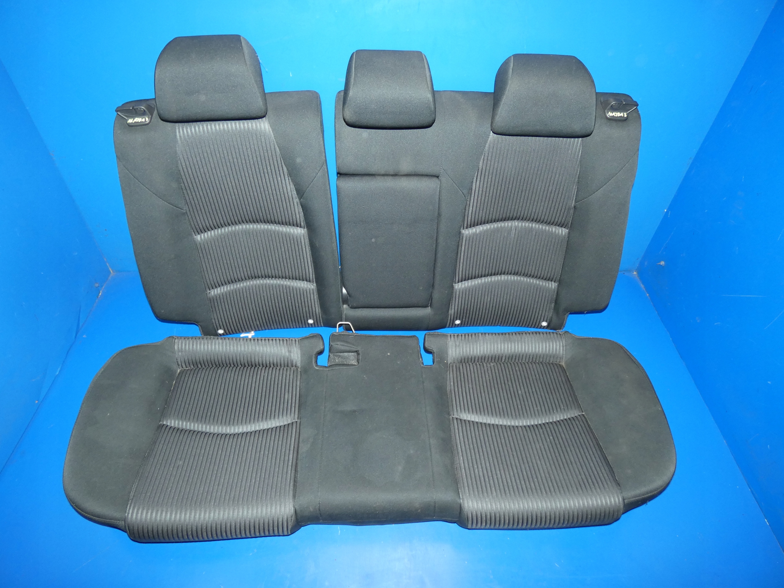 MAZDA 3 III BM 13- KANAPA TYŁ TYLNA SEDAN