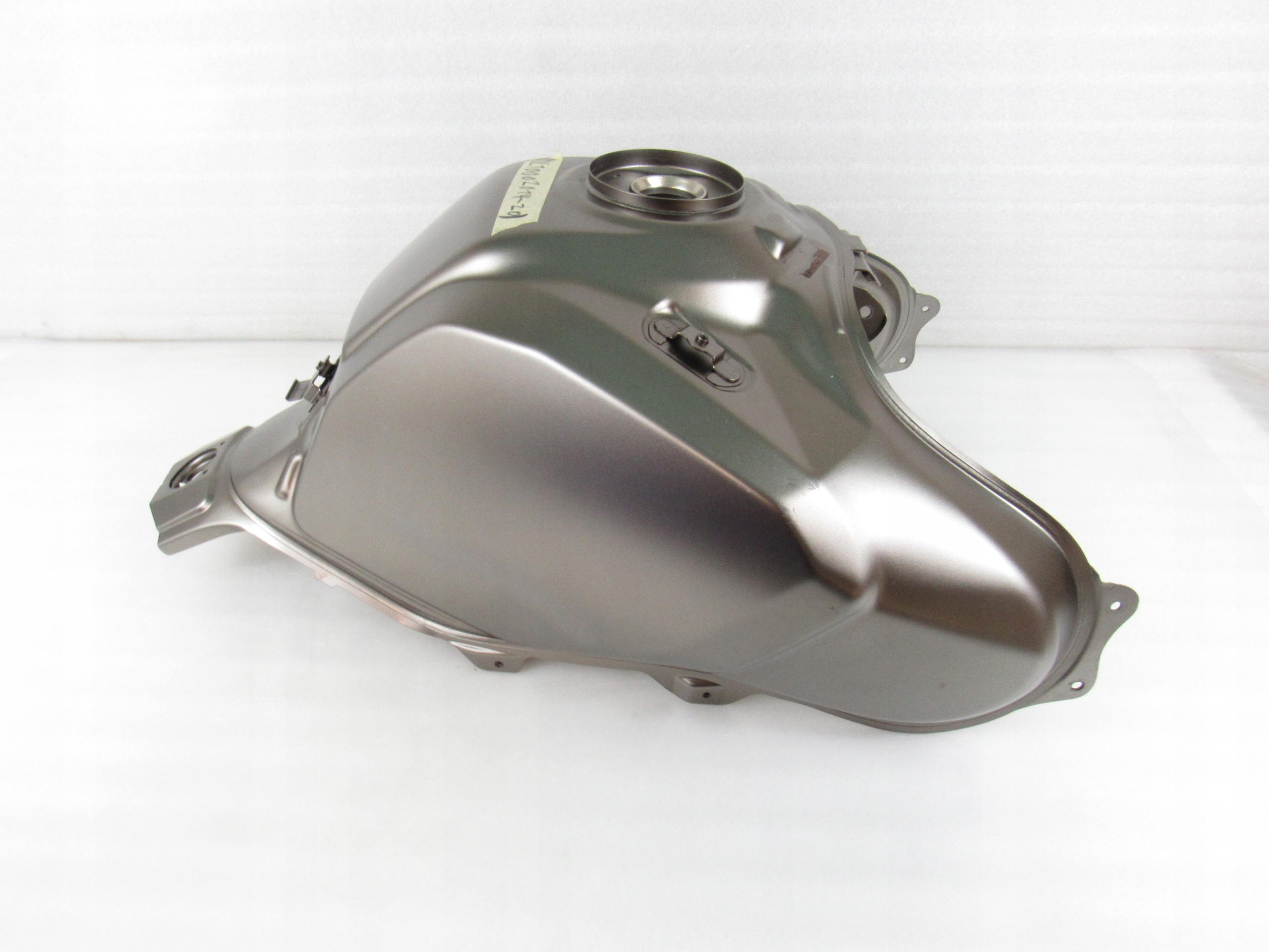 Бак / топливный бак Suzuki DL 1000 V-STROM