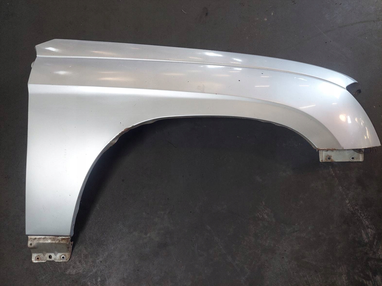 complete front bonnet bumper front light CHRYSLER PACIFICA and PS2