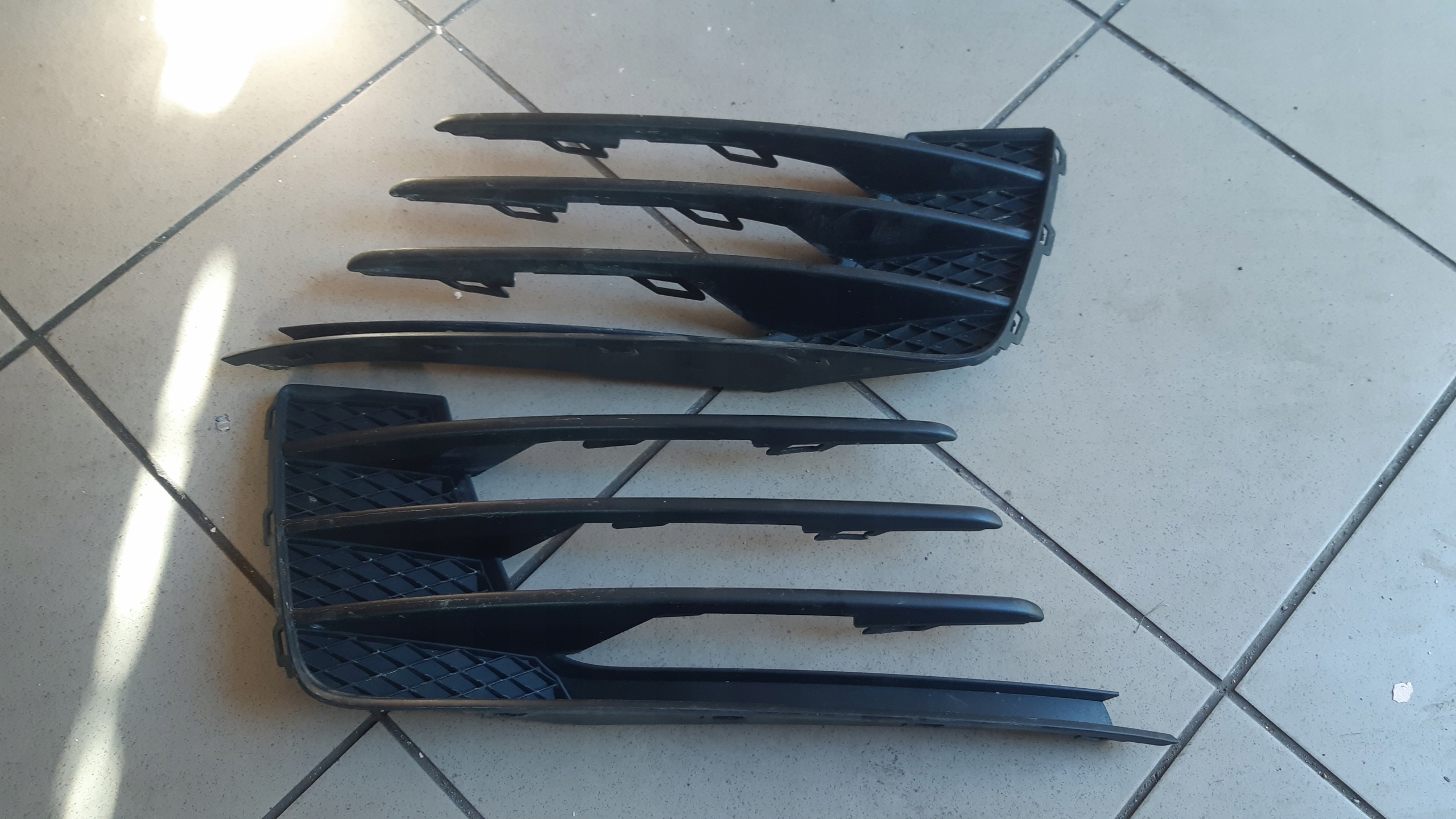 5G0853666F - Решетка бампера VW Golf VII GTI GTD 5G0