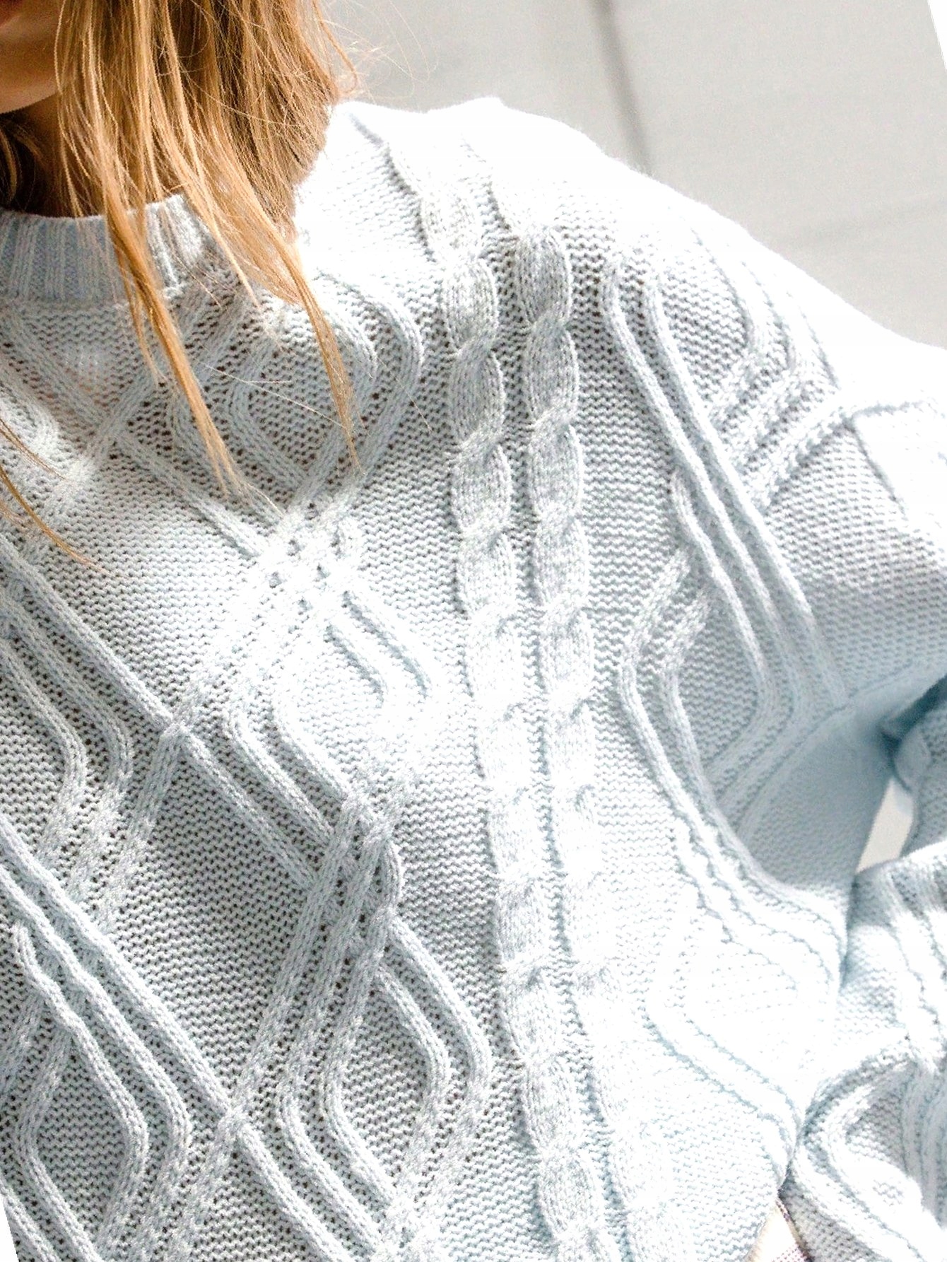 Dámský svetr s copánkovým úpletem Oversize s modrým volným střihem, velikost M 38