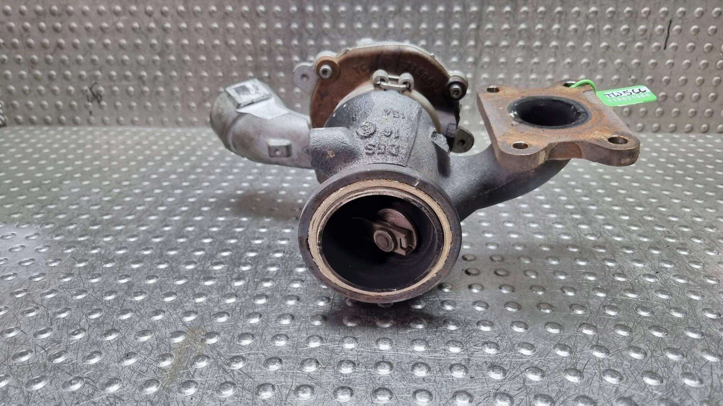 turbo 04E145721B AUDI TT 8S A3 8V LEON III 5F GOLF VII 1.4 TSI