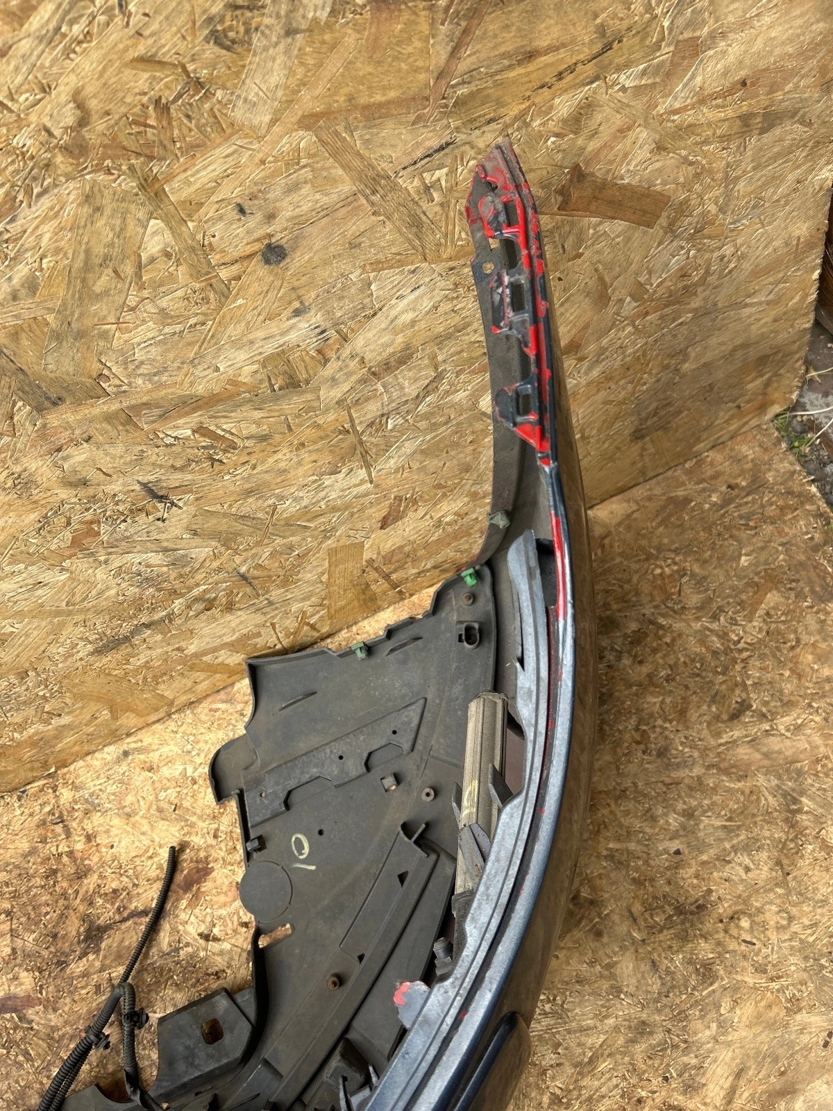 complete bumper front Volvo V60 and R-design radar