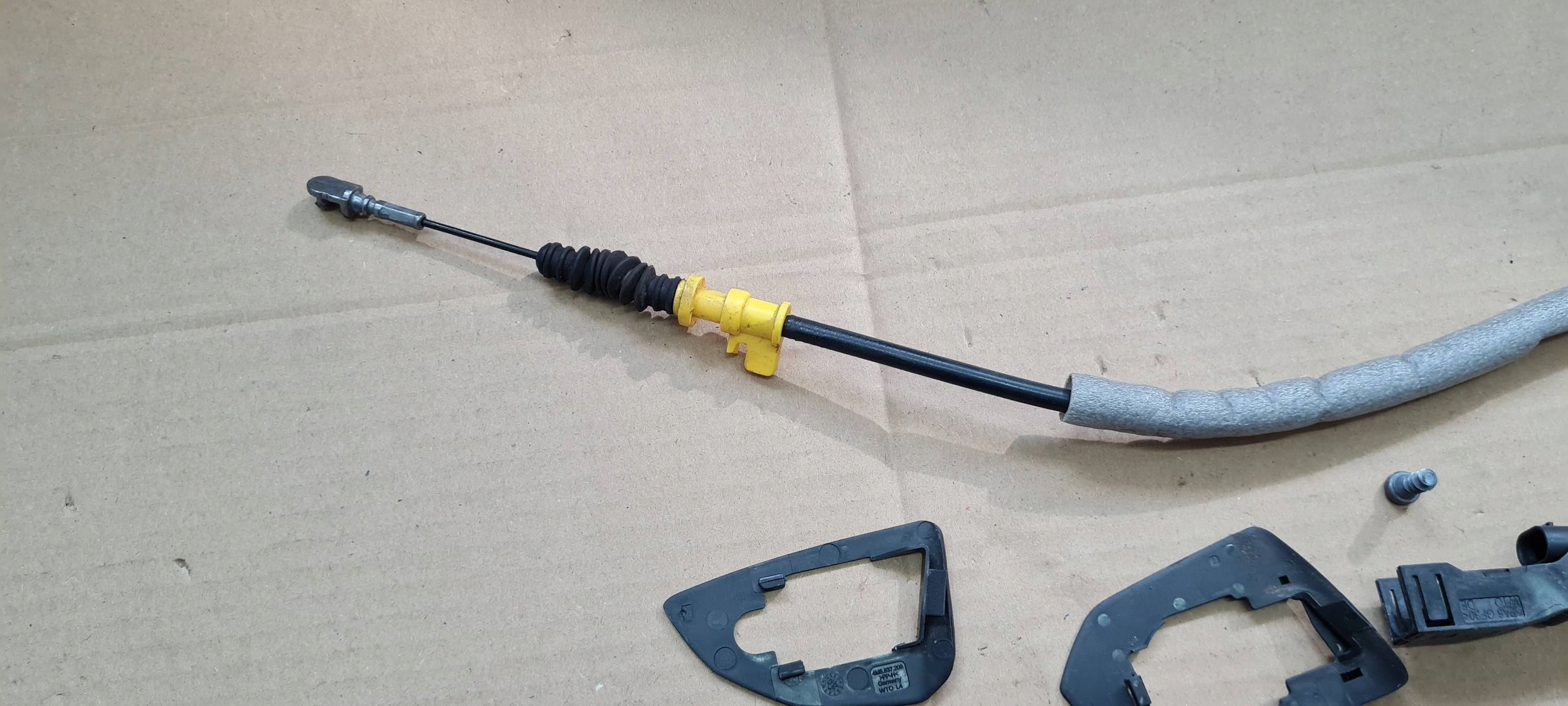 A6 C8 4K handle door left left rear part support LZ7S 4M8837205B