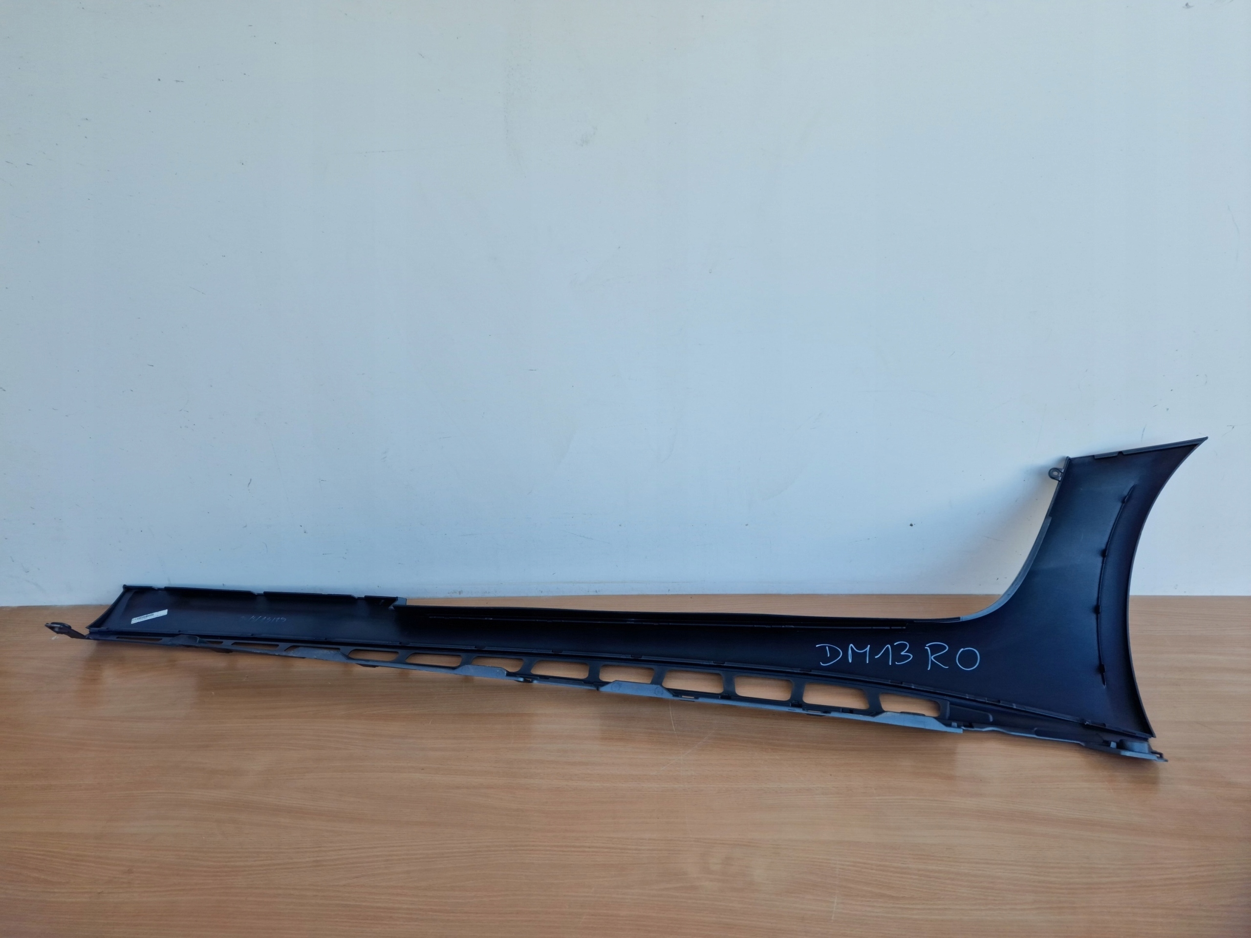 MERCEDES AMG GT FL X190 right threshold moulding threshold