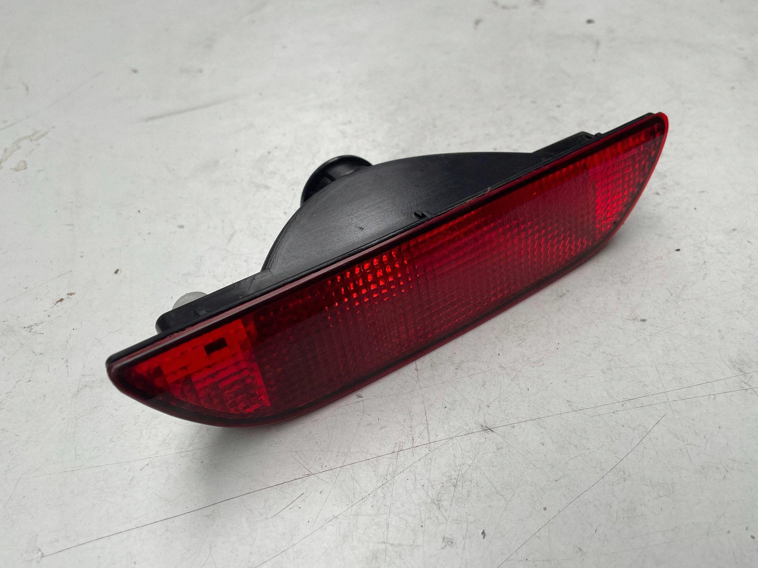 Licht Nebelscheinwerfer heck NISSAN NOTE E11 LIFT 09-12 19-A559B !J