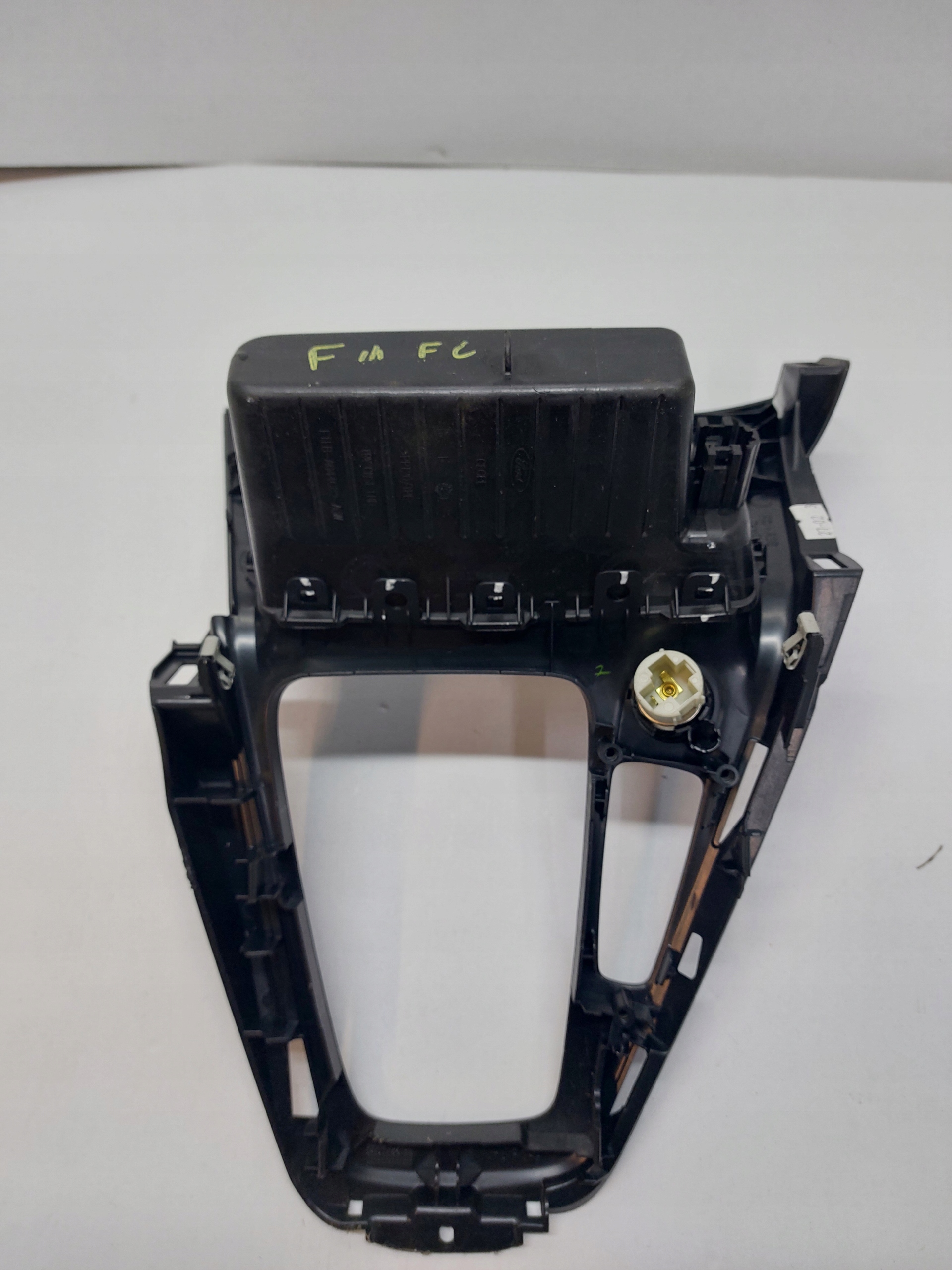 RÁM TUNEL převodů MANUAL FORD FOCUS MK3 F1EB-A044C82-AGW