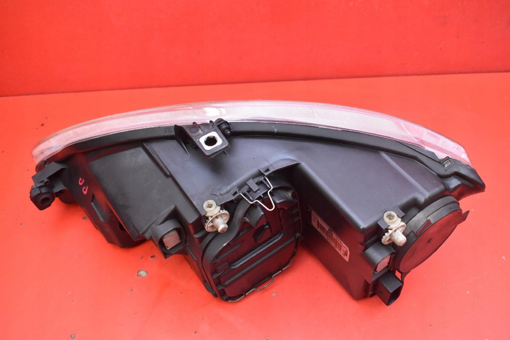REFLEKTOR right light front EU 89309820 SEAT ALTEA 04-09