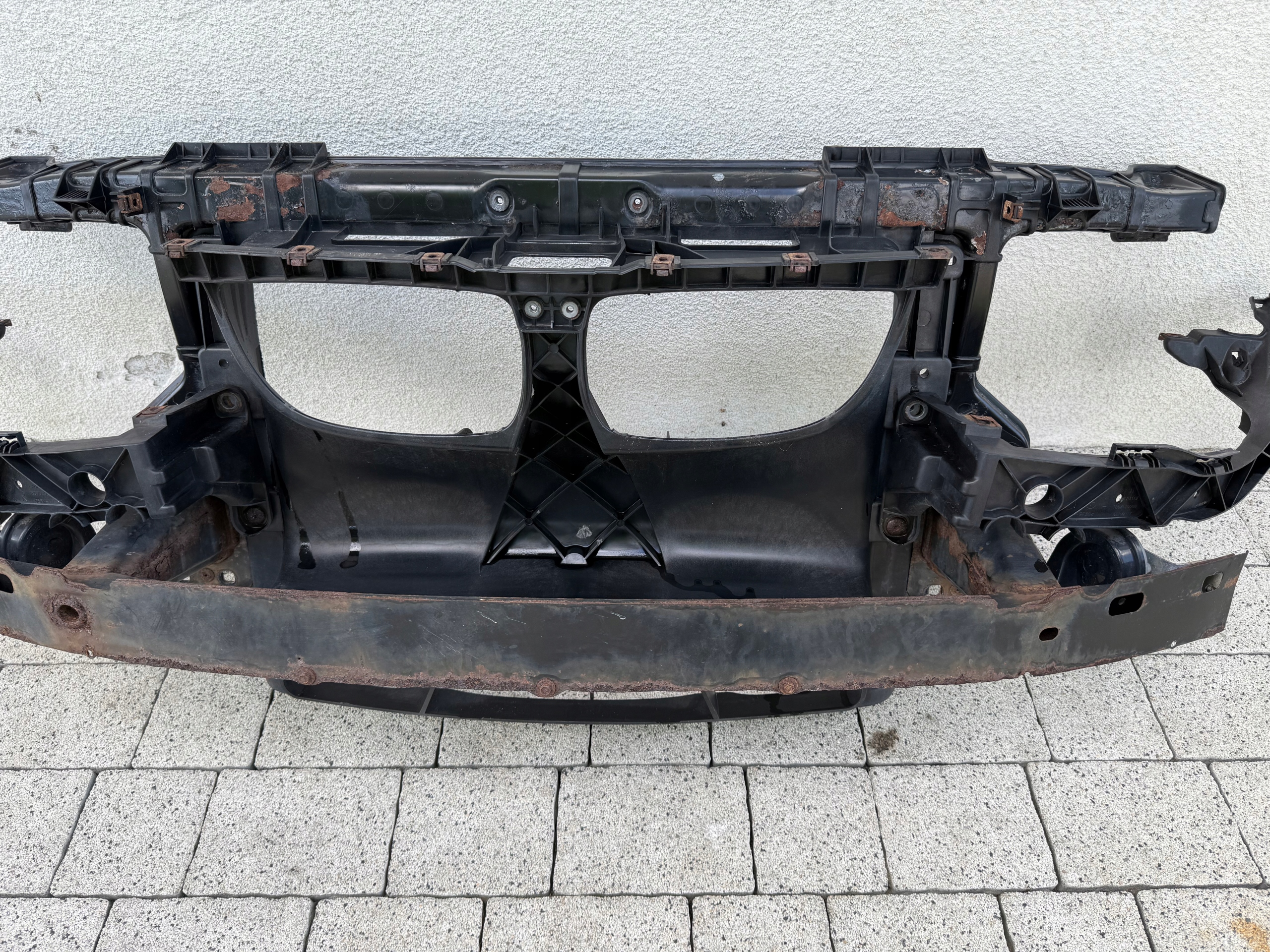 BMW 1 E81 E87 support panel for radiators pillar iron sider original