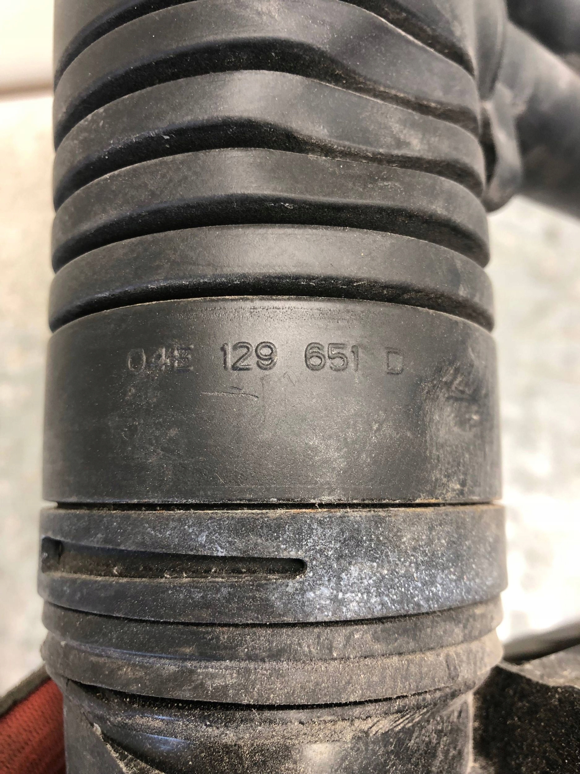 Gehäuse filter luft AUDI A3 8V 04E129611G 04E129651D