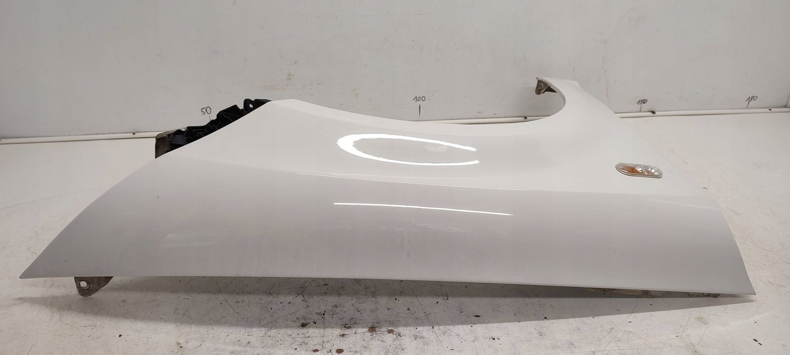 fender right front front Seat Leon II LIFT LB9A