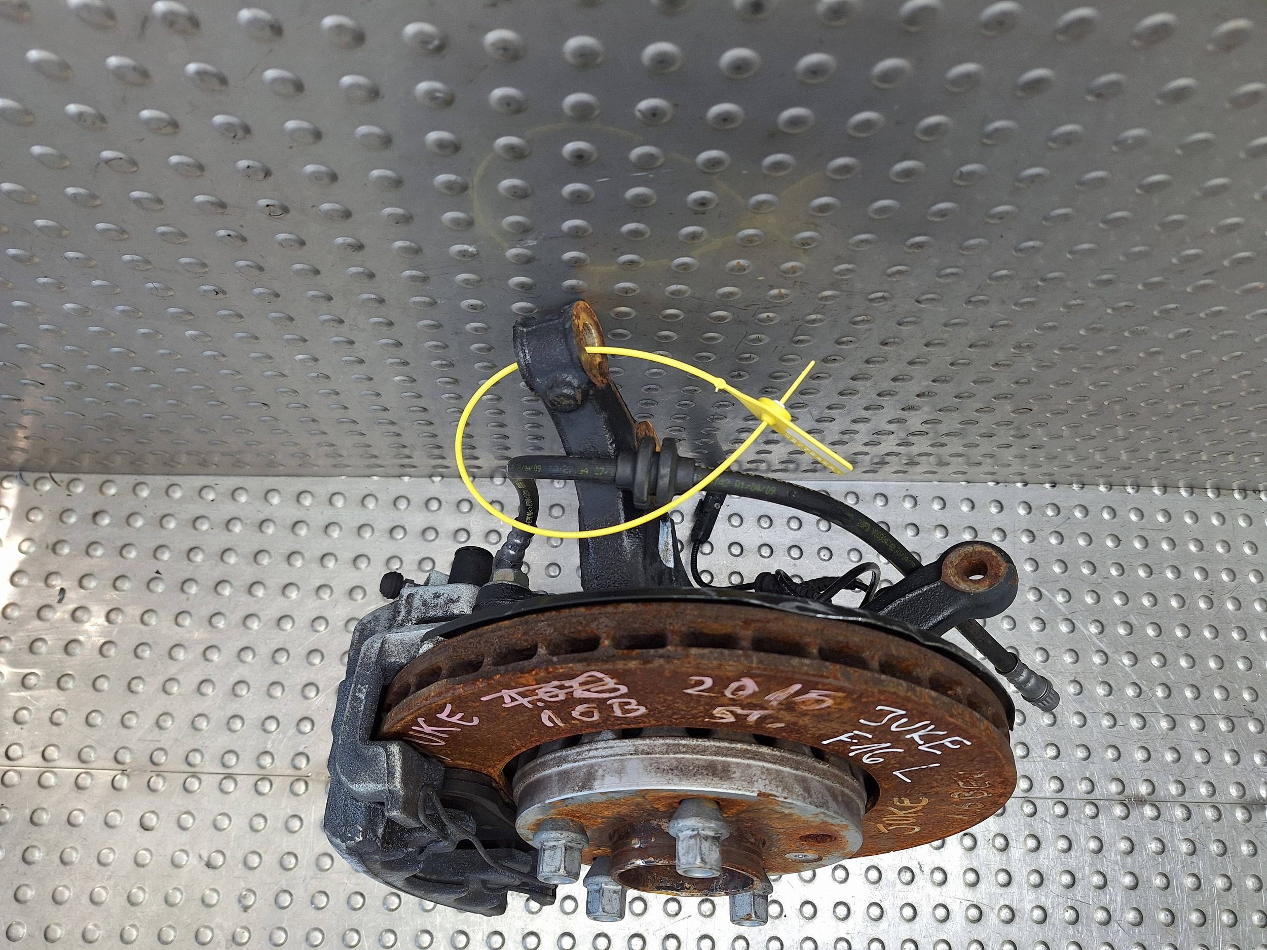 swing left front NISSAN JUKE II F16 21-26 1.0 B